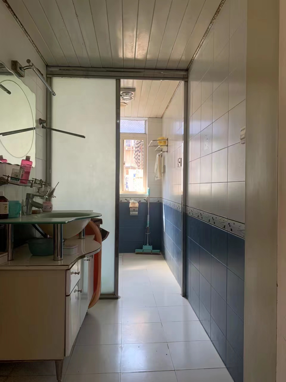 华湘苑 4室2厅2卫 32.8万 华湘苑 4室2厅2卫 32.8万室内图