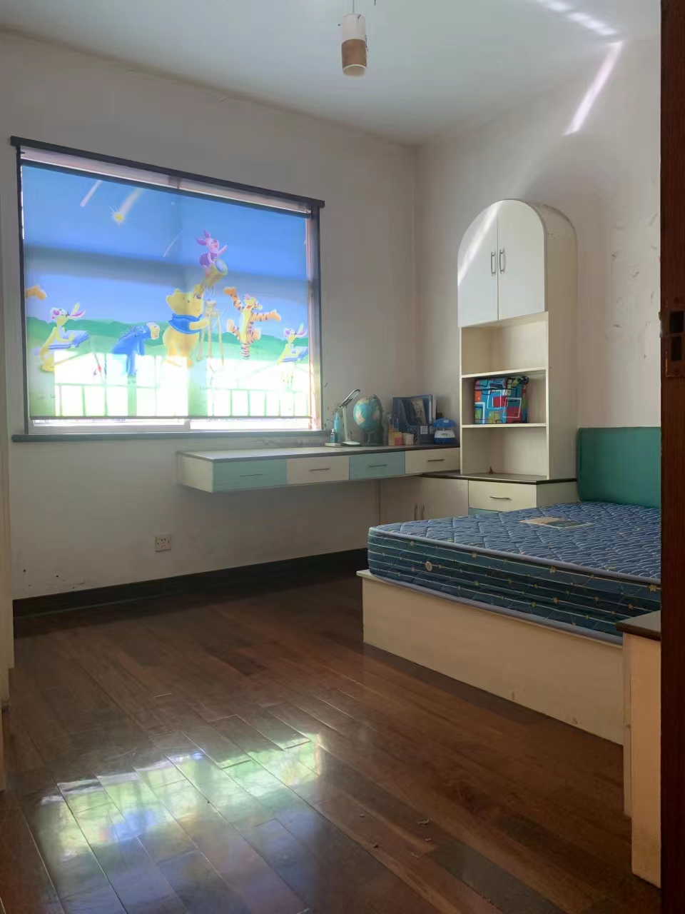 华湘苑 4室2厅2卫 32.8万 华湘苑 4室2厅2卫 32.8万室内图