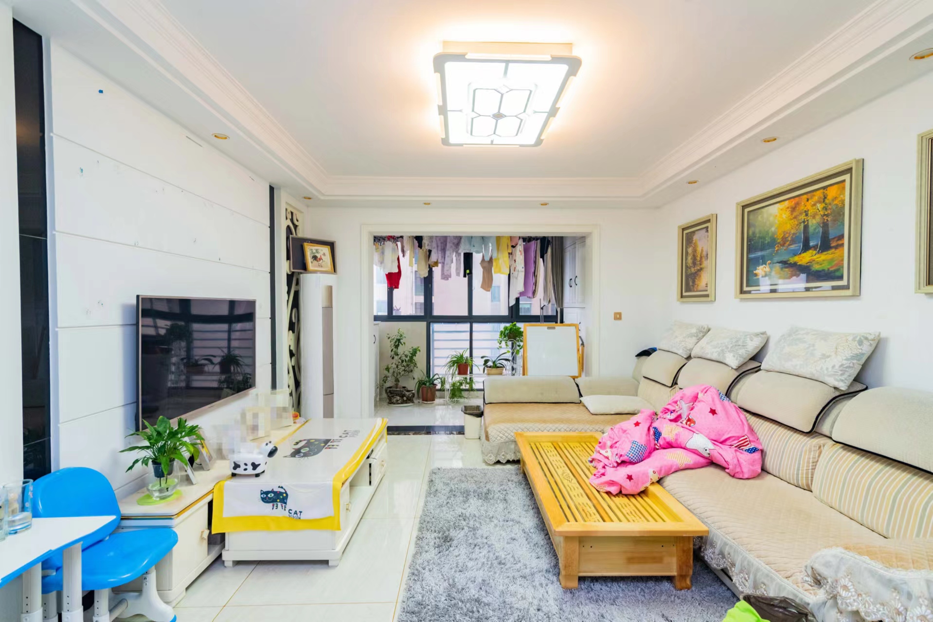 申湘宽境 3室2厅1卫 58.8万 申湘宽境 3室2厅1卫 58.8万客厅