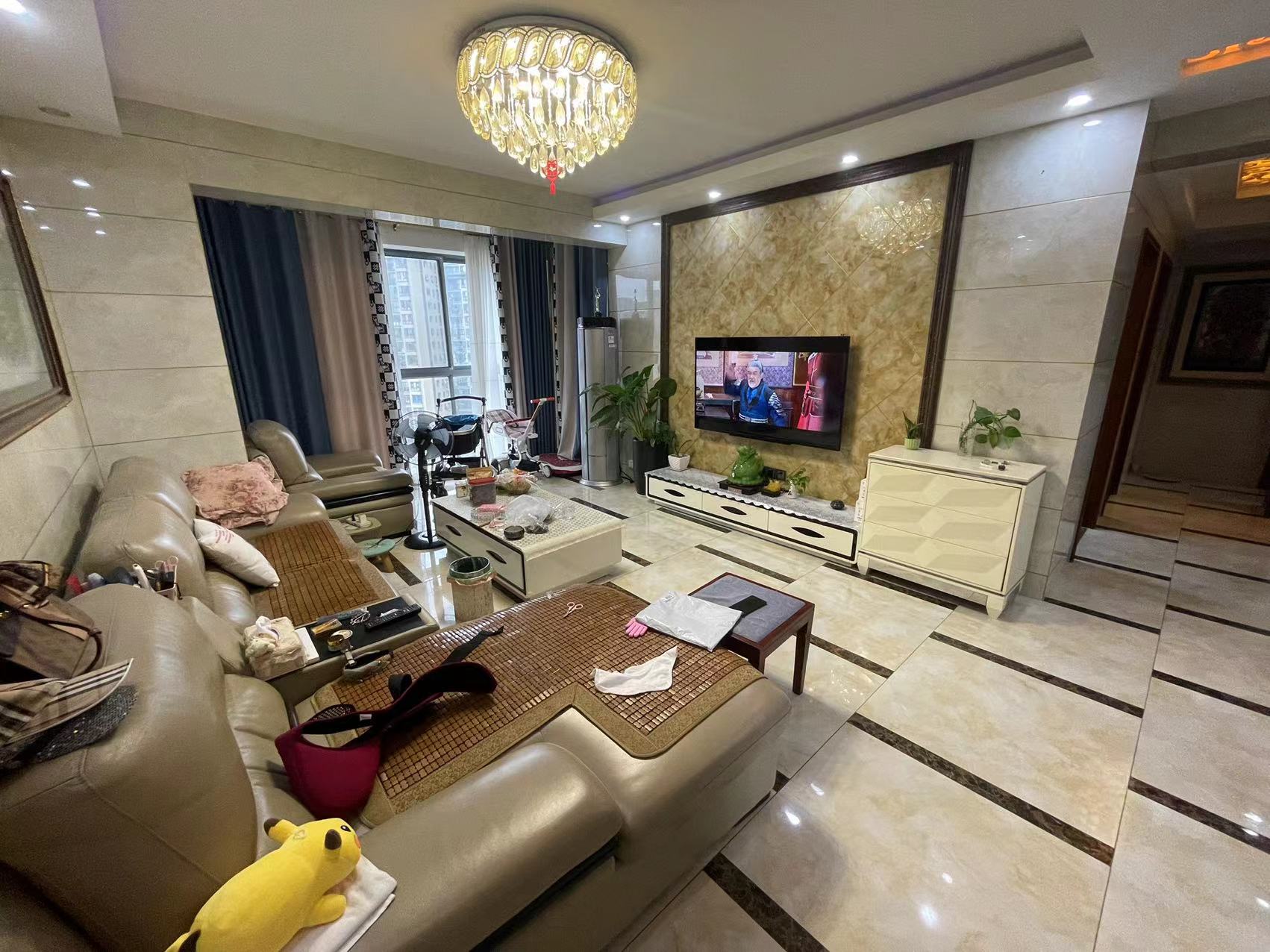 中建御山和苑 3室2厅2卫 68.8万 中建御山和苑 3室2厅2卫 68.8万室内图