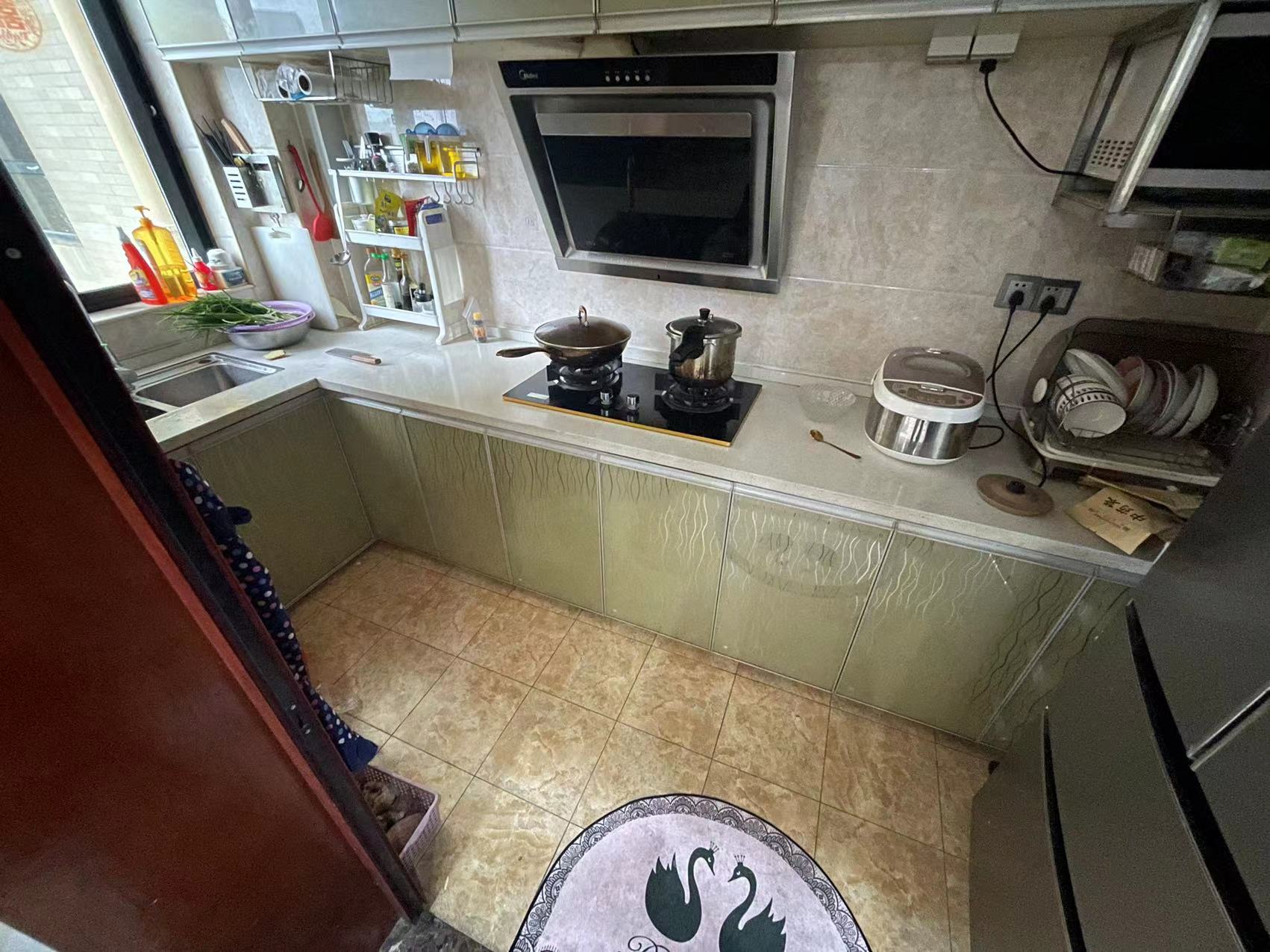 中建御山和苑 3室2厅2卫 68.8万 中建御山和苑 3室2厅2卫 68.8万室内图