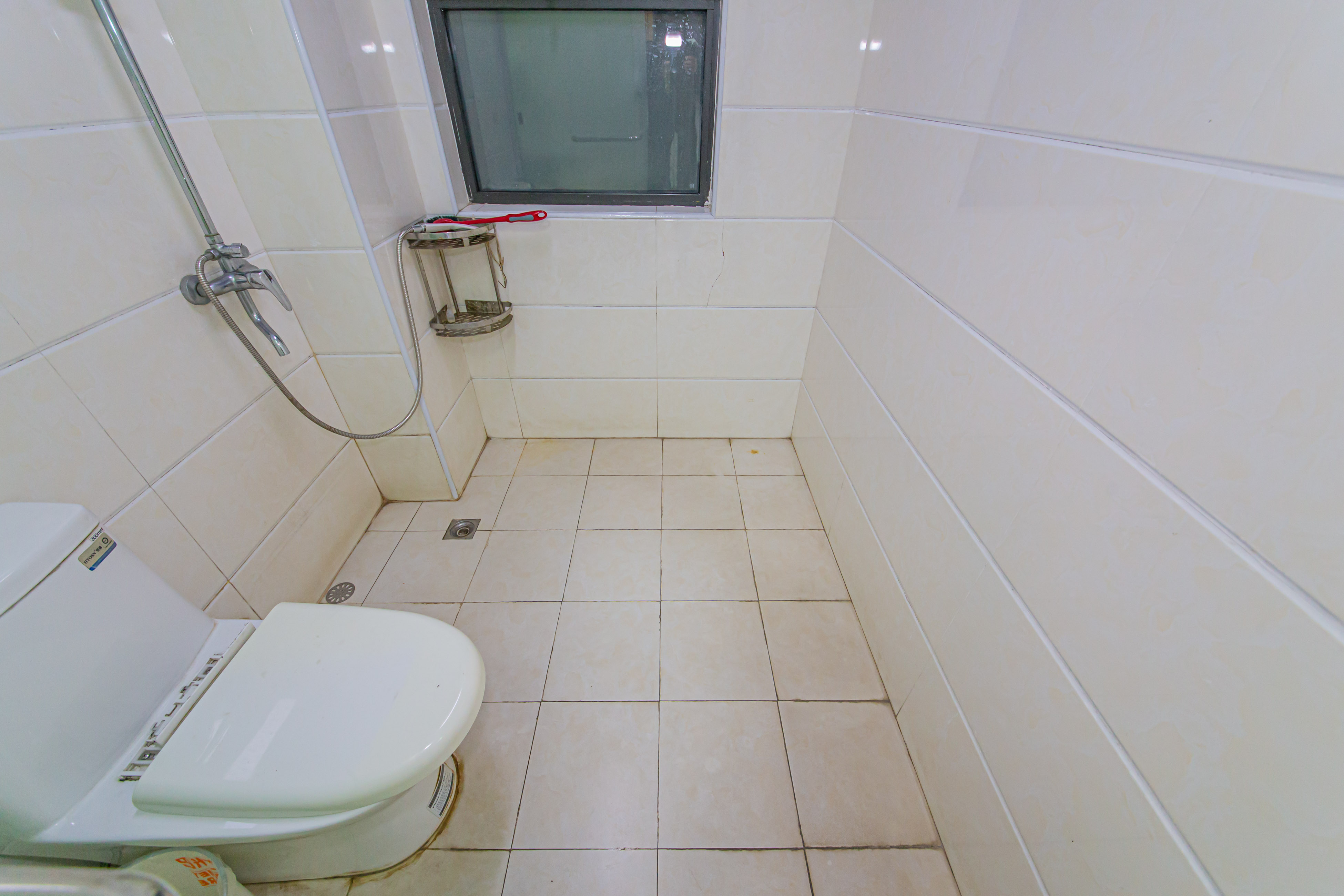 湘江雅颂居  3室2厅2卫    183.0万卫生间