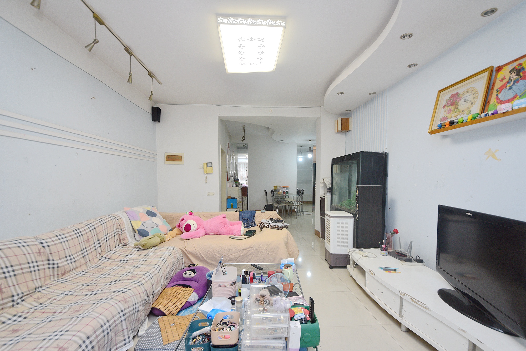 鑫天佳园  2室2厅1卫   55.00万客厅