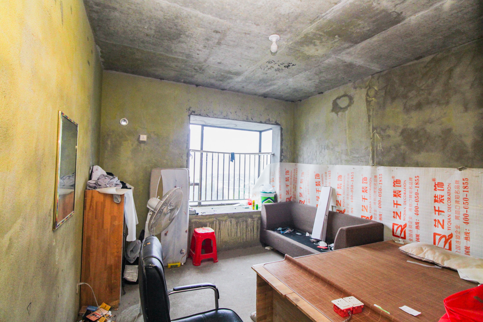 万象美域  3室2厅2卫    99.8万卧室