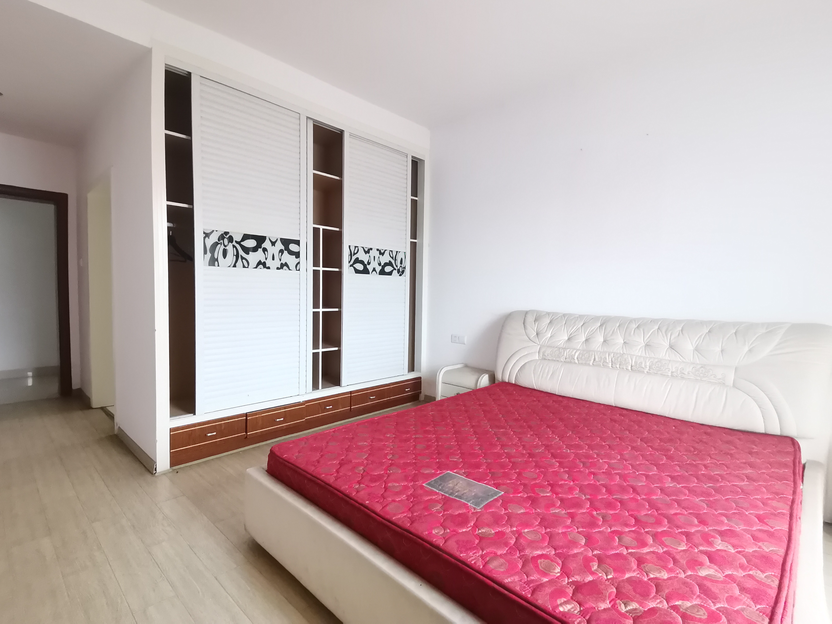 时代国际 3室2厅2卫 43.00万 时代国际 3室2厅2卫 43.00万室内图