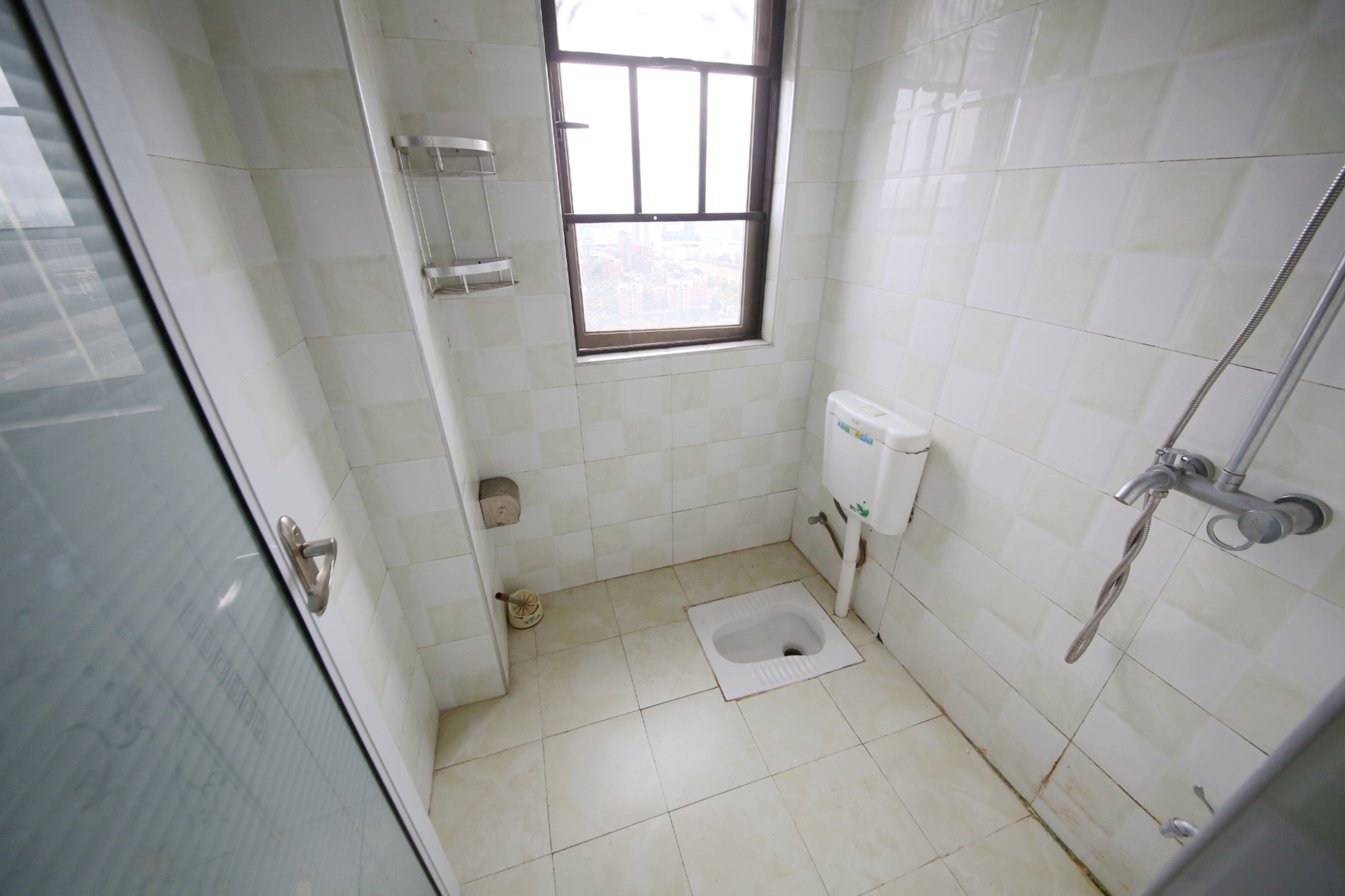 雨花公馆(紫苔名苑)  3室2厅2卫    85.0万卫生间