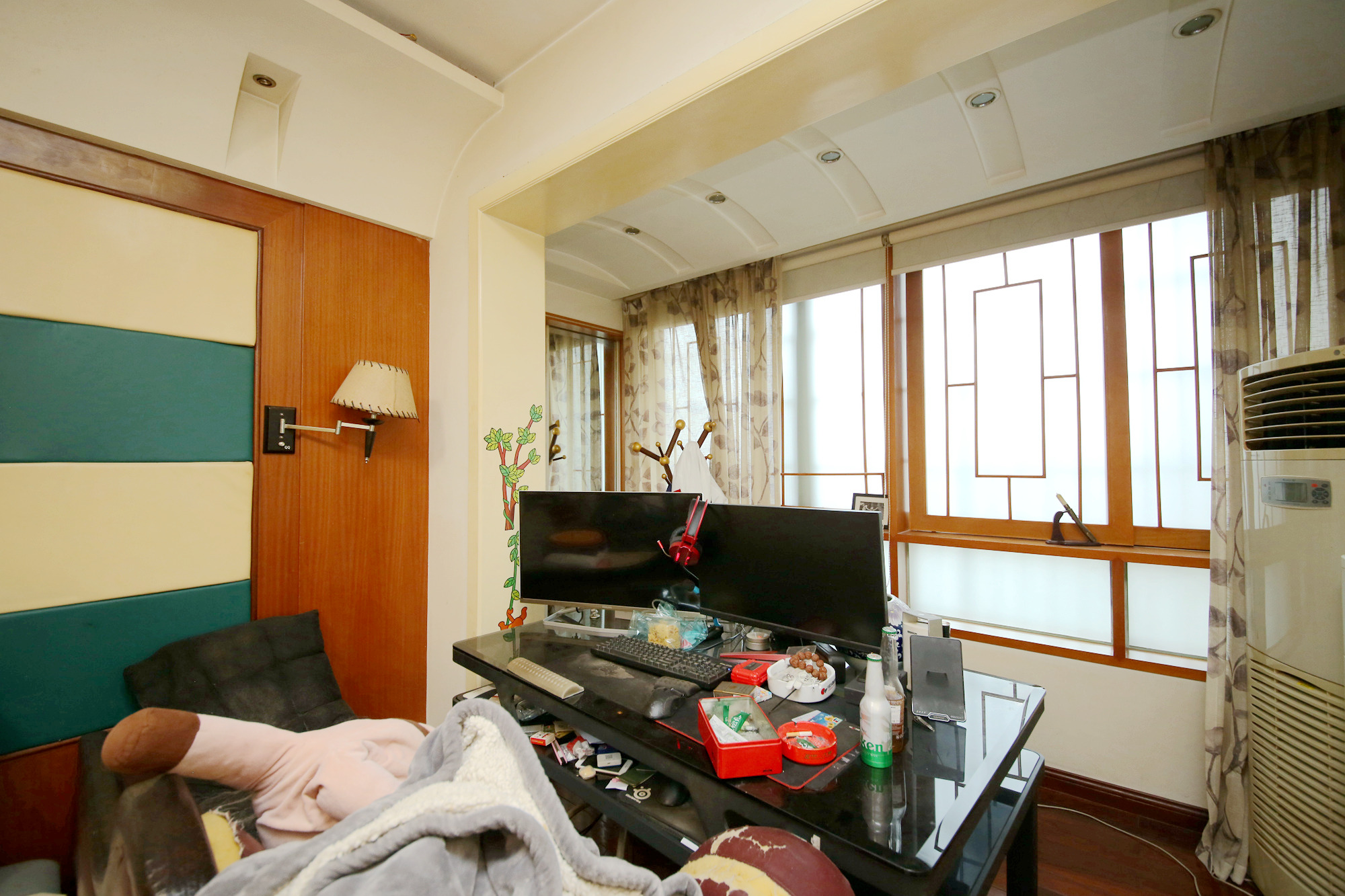 省建苑小区  3室2厅2卫    174.8万卧室