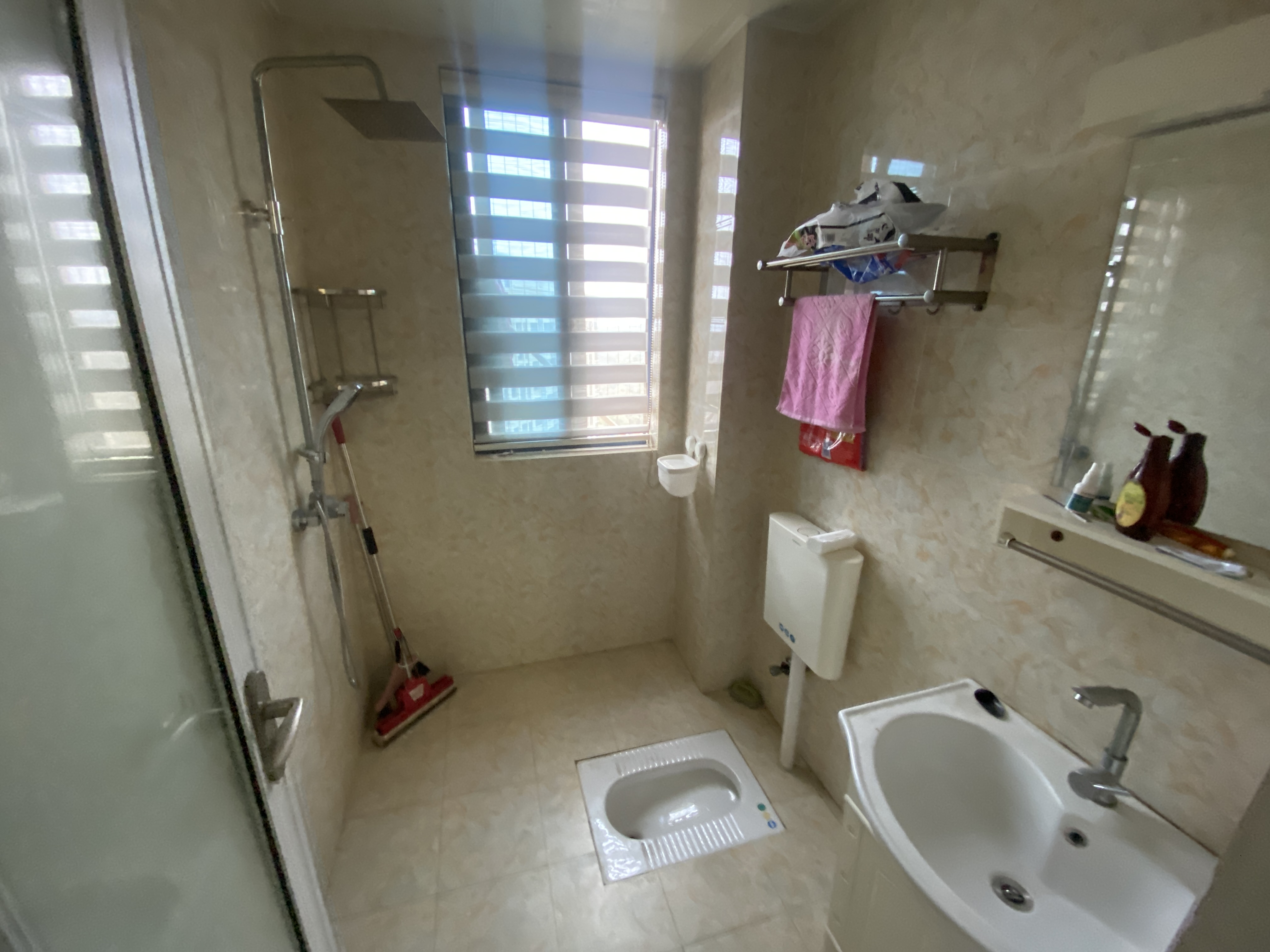 百江明珠 3室2厅2卫 65.0万 百江明珠 3室2厅2卫 65.0万室内图