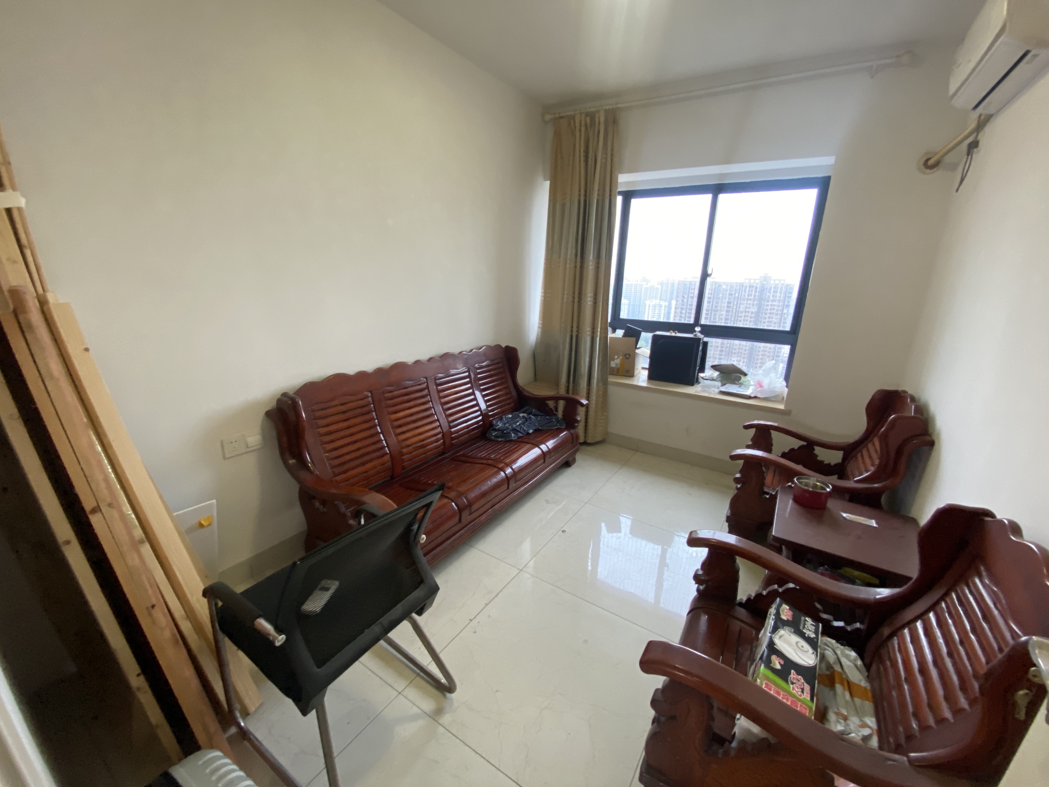 百江明珠 3室2厅2卫 65.0万 百江明珠 3室2厅2卫 65.0万室内图