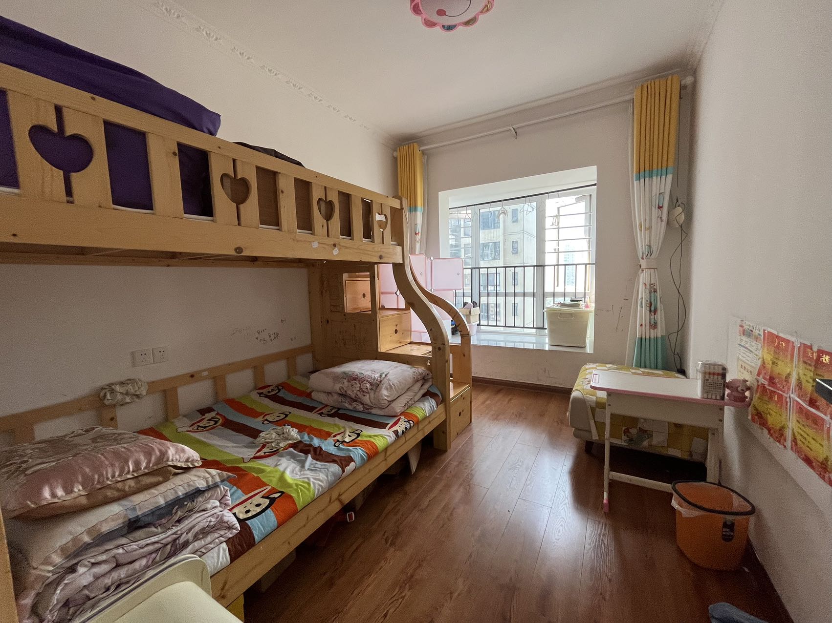 美的城三期 3室2厅2卫 75.8万 美的城三期 3室2厅2卫 75.8万室内图