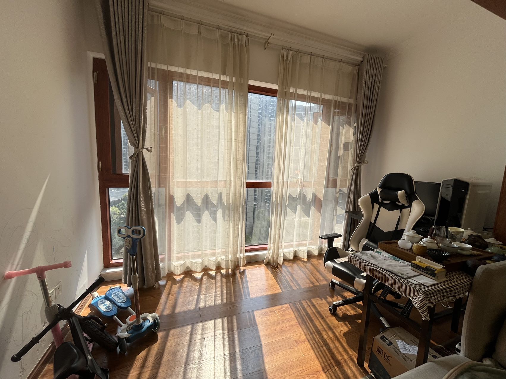 美的城三期 3室2厅2卫 75.8万 美的城三期 3室2厅2卫 75.8万室内图