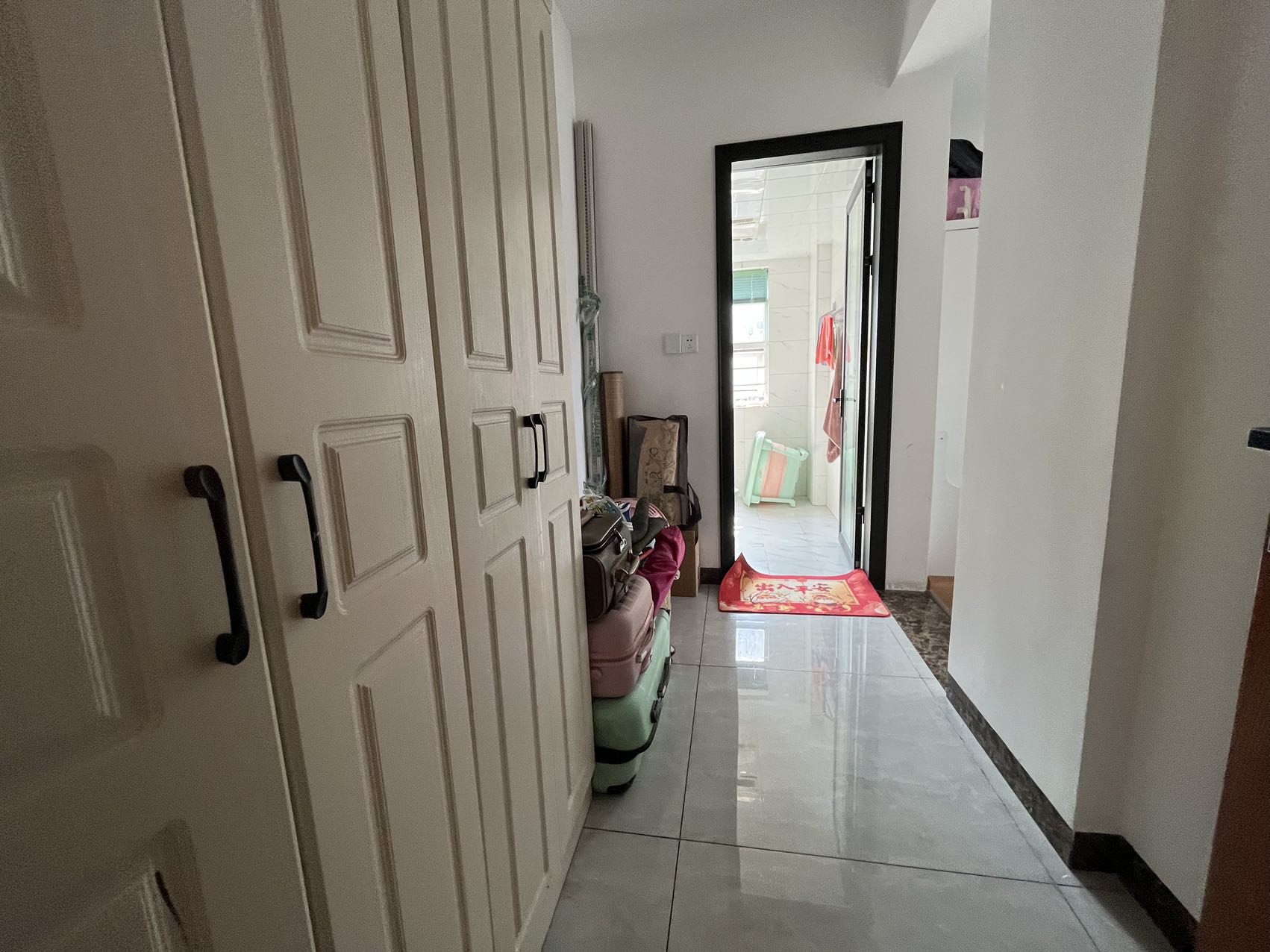 美的城三期 3室2厅2卫 75.8万 美的城三期 3室2厅2卫 75.8万室内图