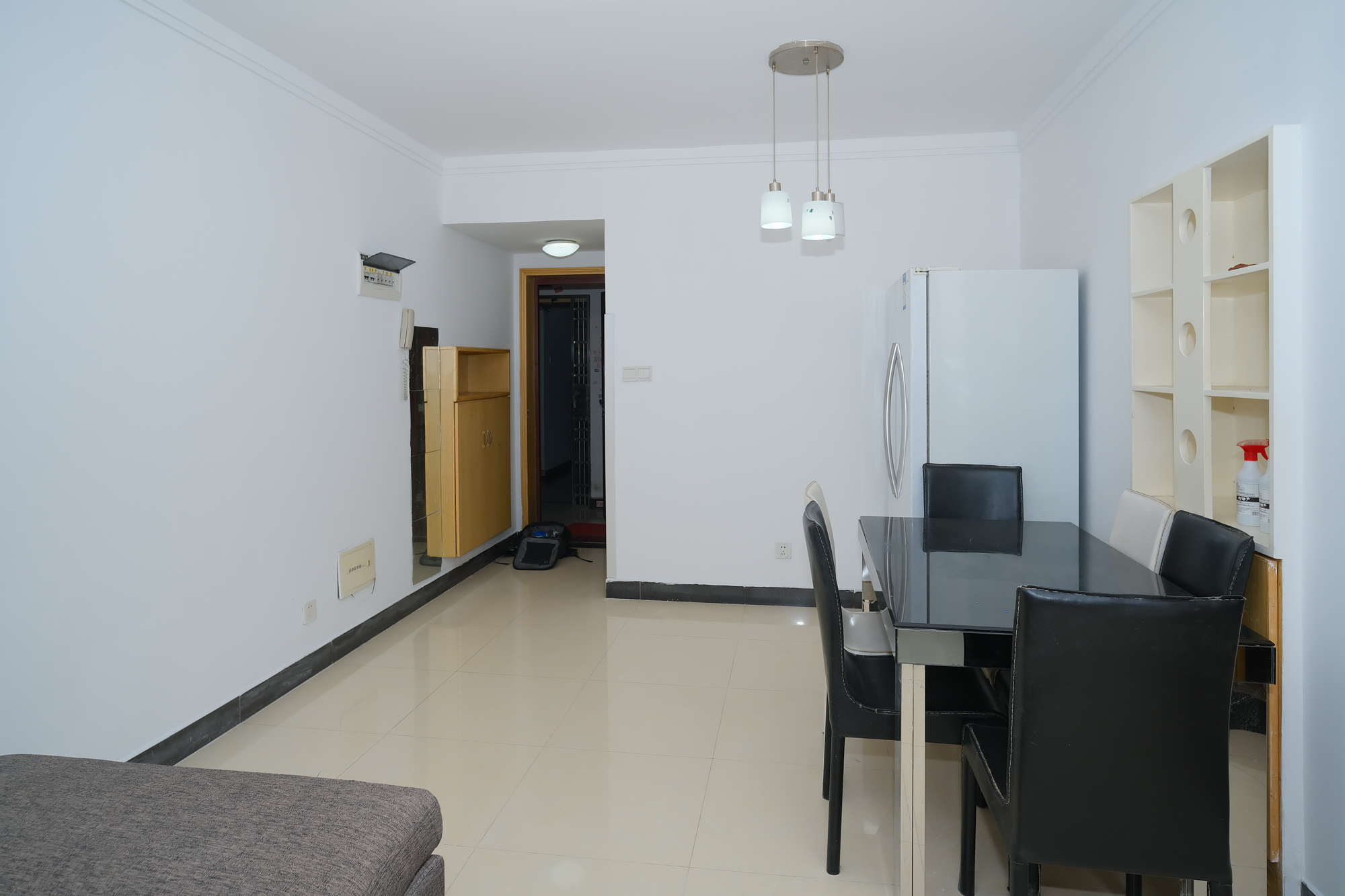 蝴蝶谷 2室2厅1卫 51.7万 蝴蝶谷 2室2厅1卫 51.7万客厅