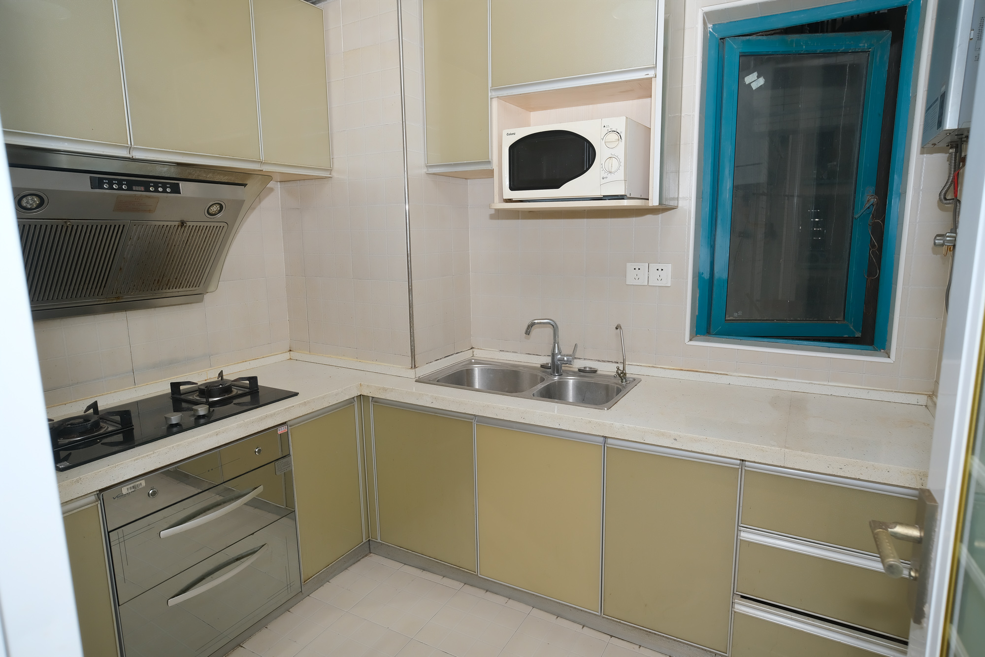 蝴蝶谷 2室2厅1卫 51.7万 蝴蝶谷 2室2厅1卫 51.7万厨房