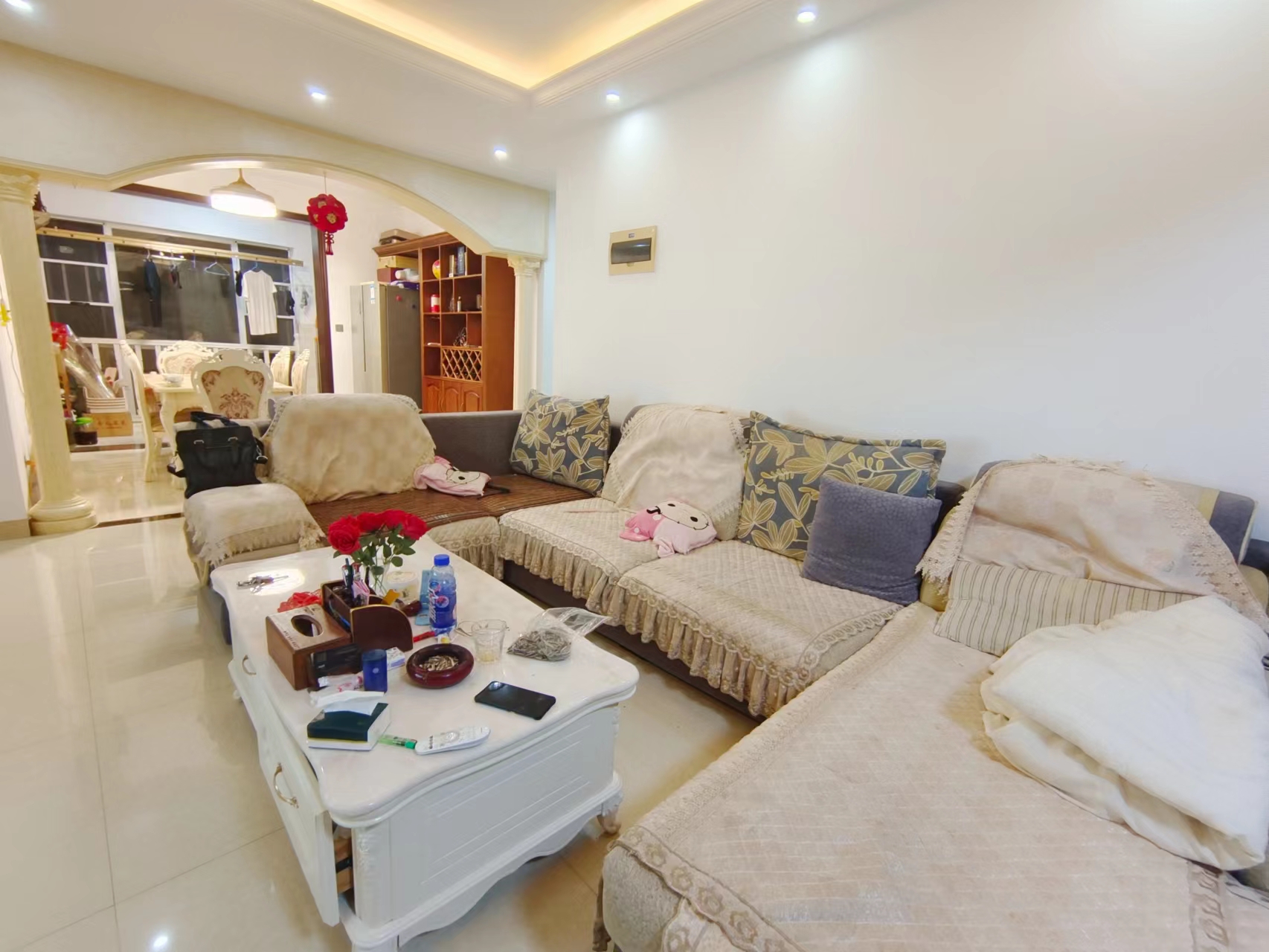 红盾雅园 3室2厅2卫 79.80万 红盾雅园 3室2厅2卫 79.80万室内图