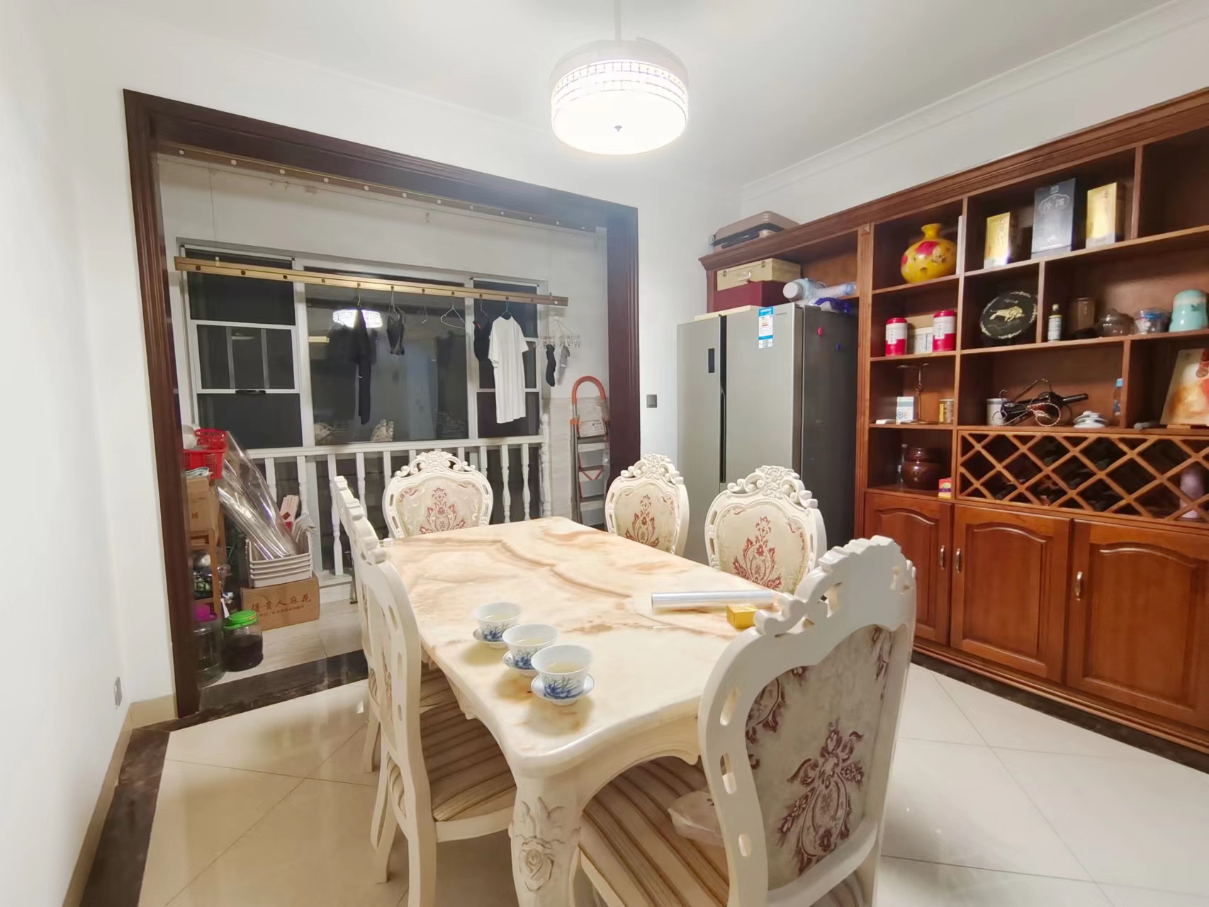 红盾雅园 3室2厅2卫 79.80万 红盾雅园 3室2厅2卫 79.80万室内图