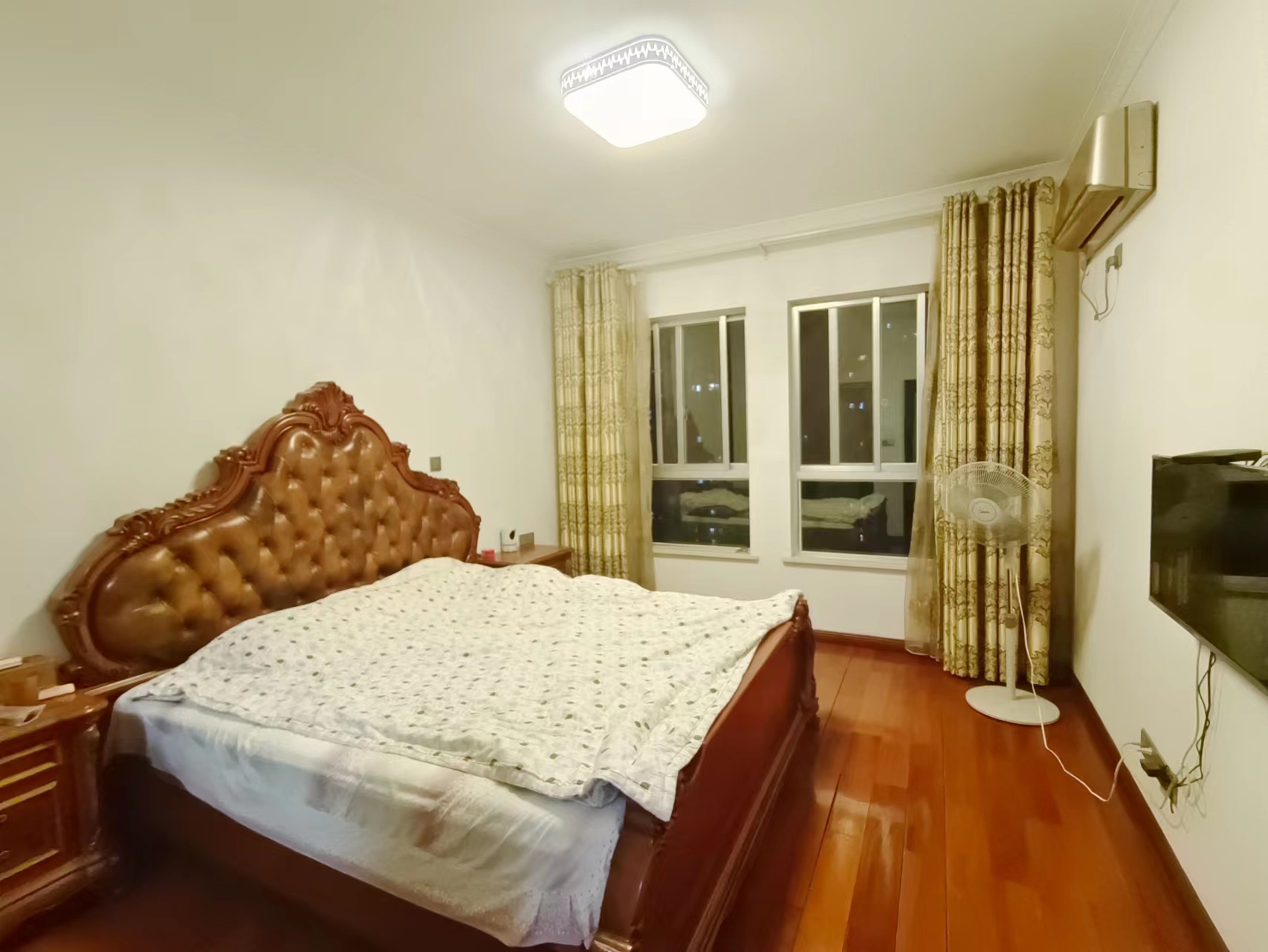 红盾雅园 3室2厅2卫 79.80万 红盾雅园 3室2厅2卫 79.80万室内图