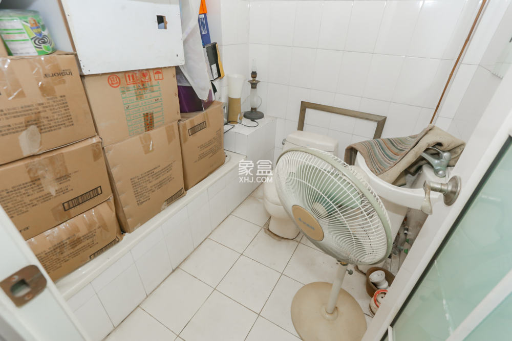 省少管所單位房  3室2廳1衛(wèi)   91.00萬(wàn)