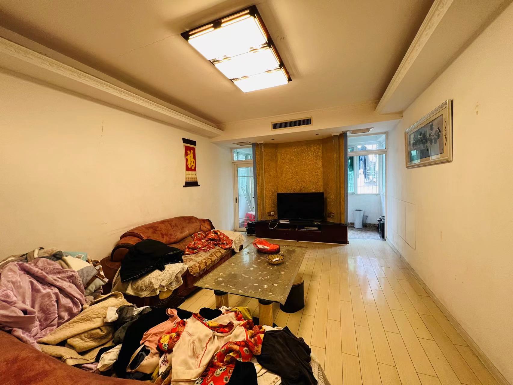 碧野华庭  3室2厅2卫    58.0万 碧野华庭  3室2厅2卫    58.0万室内图