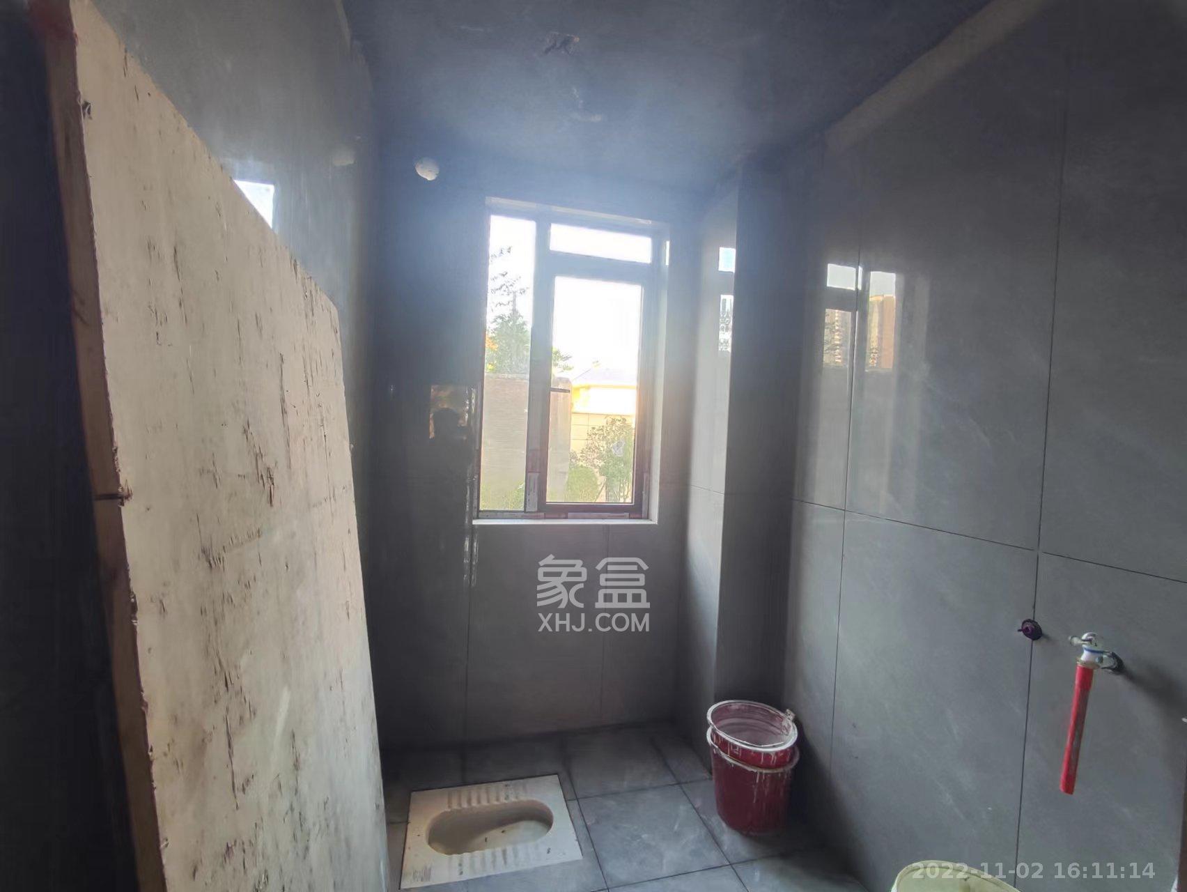 燕珑新寓  3室2厅1卫   2800.00元/月室内图