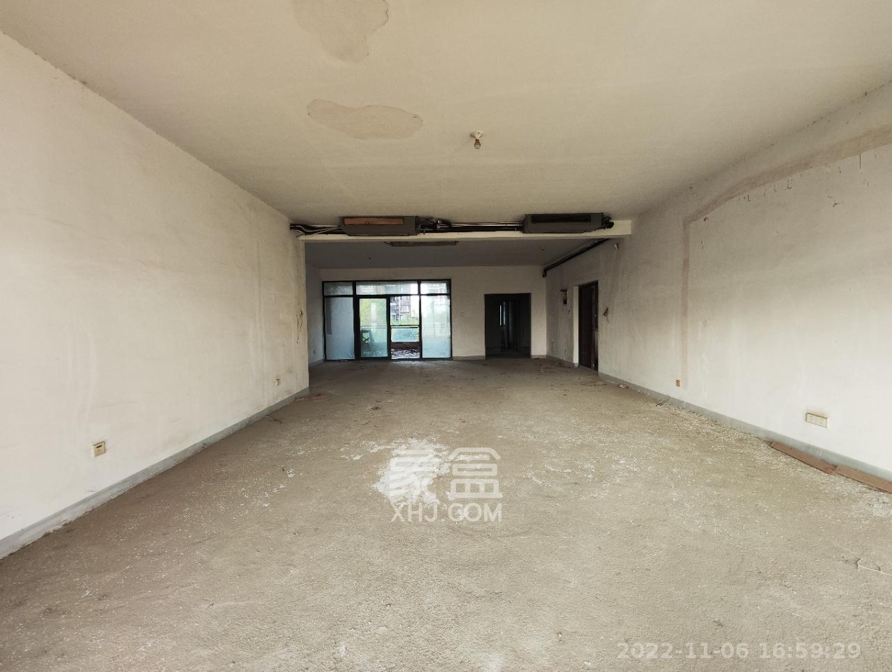 藏瓏湖上國際花園  5室2廳3衛(wèi)   8000.00元/月室內(nèi)圖1