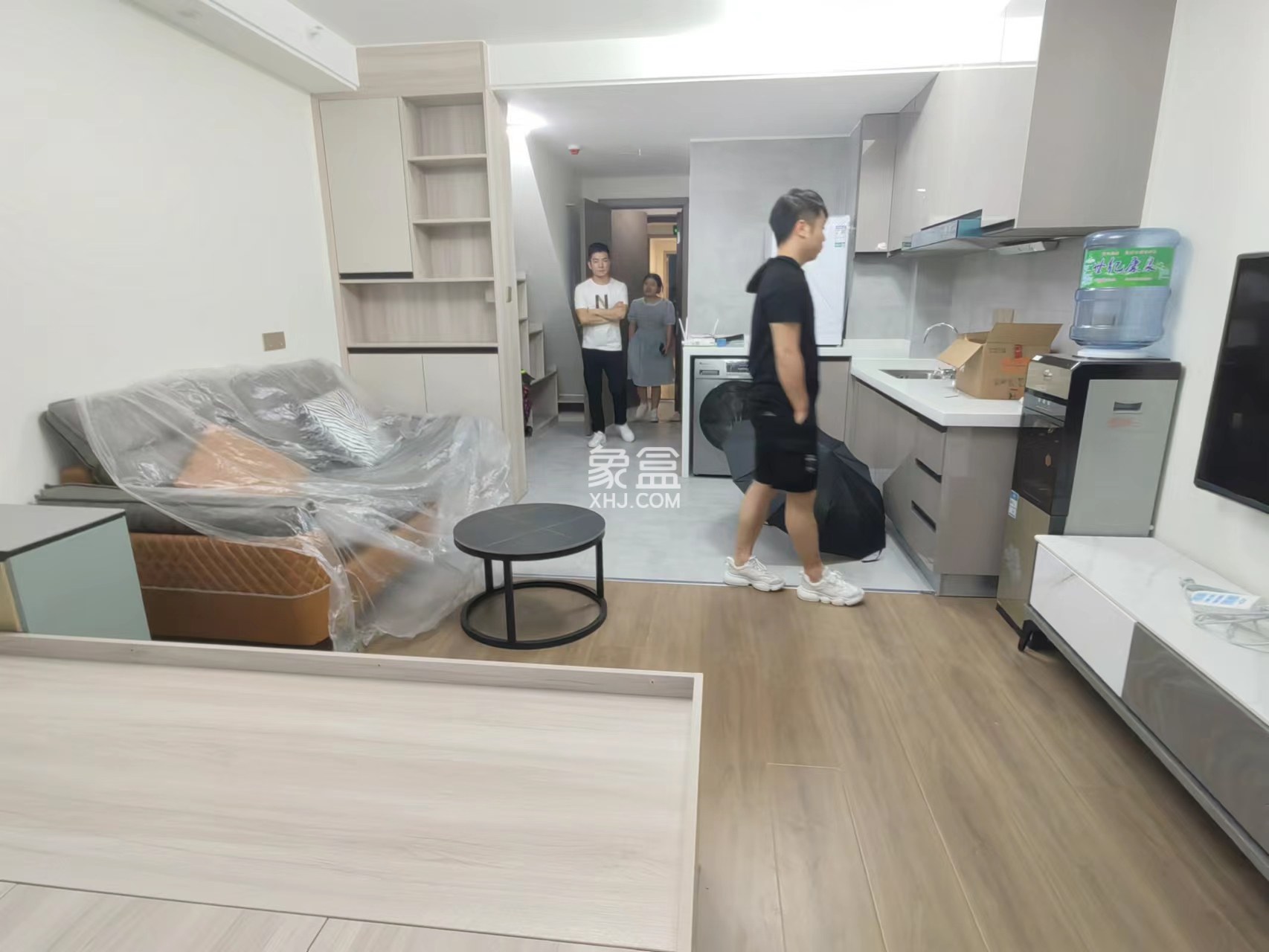 富力新天地三期  1室1厅1卫   1800.00元/月室内图1
