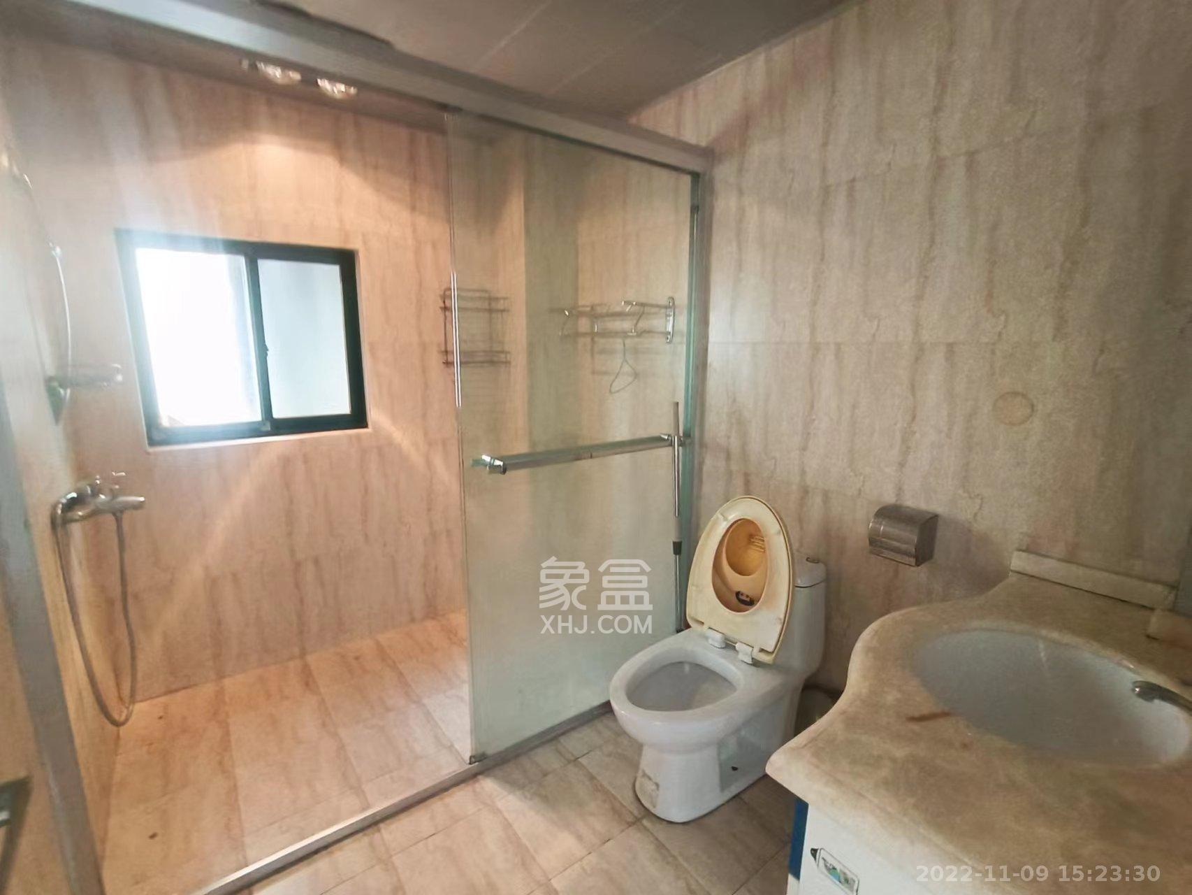 永宏佳园 3室2厅1卫 2800.0元/月 永宏佳园 3室2厅1卫 2800.0元/月室内图