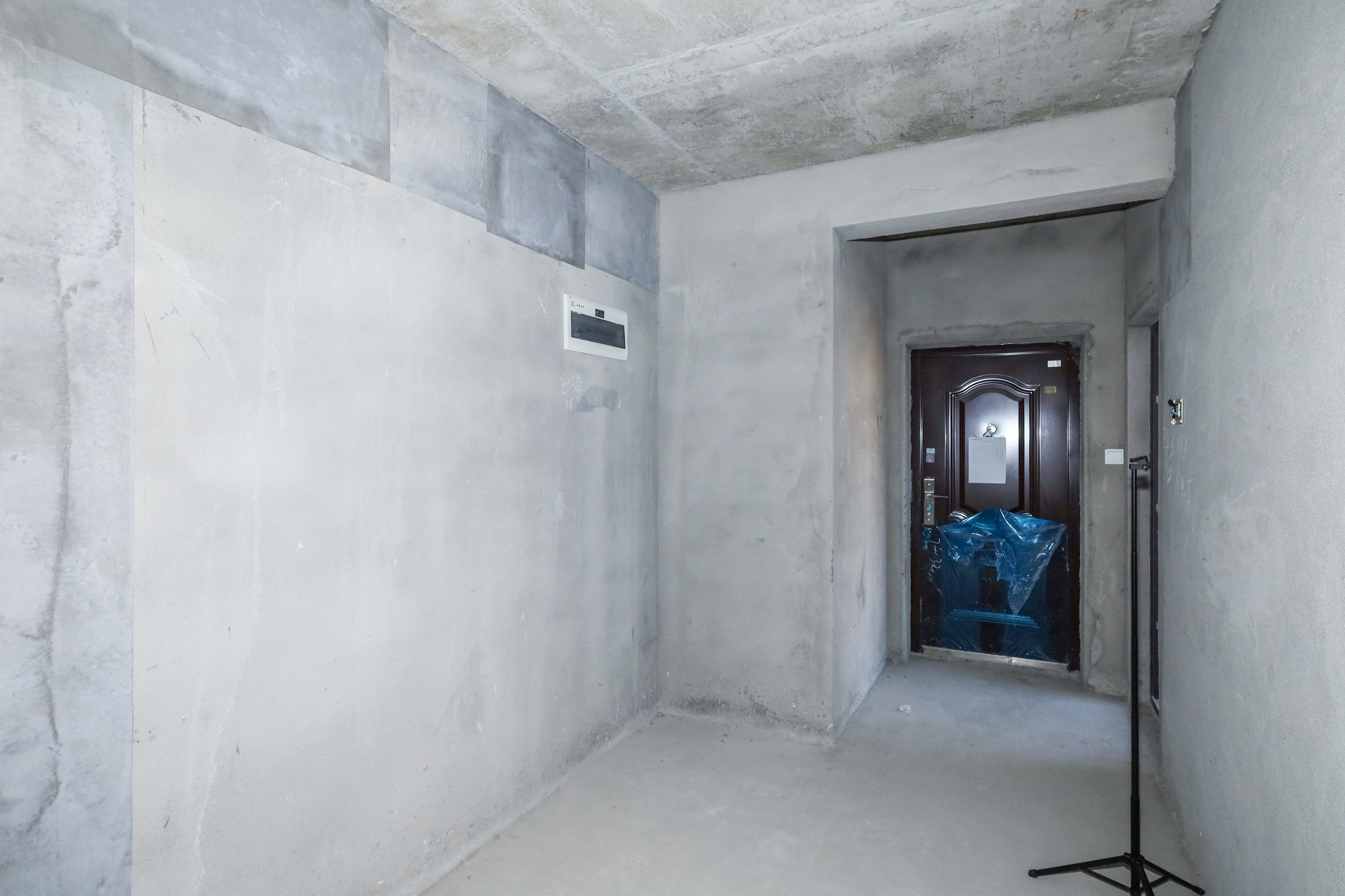 中国铁建梅溪青秀二期  4室2厅2卫    210.0万其他