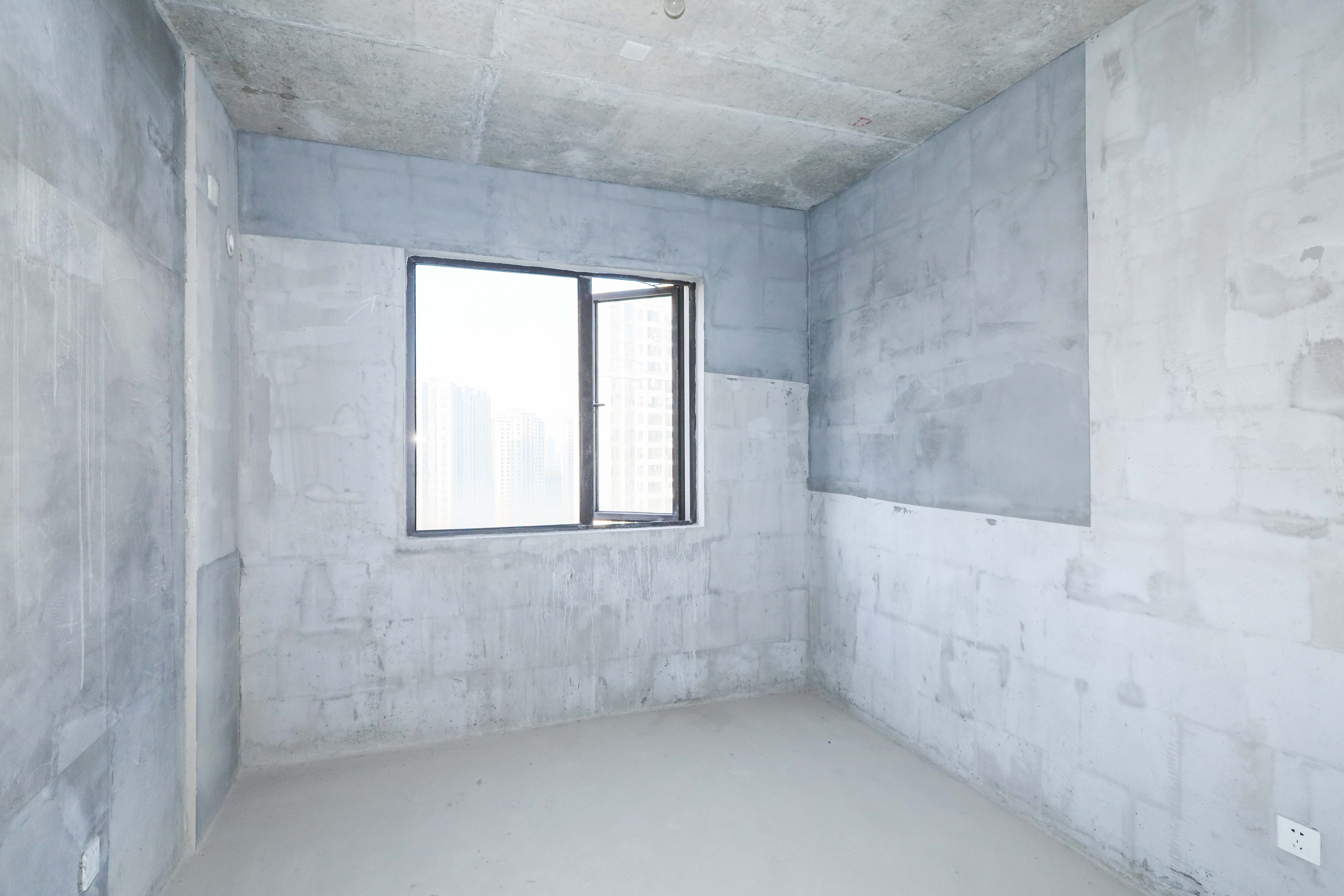 中国铁建梅溪青秀二期  4室2厅2卫    210.0万其他