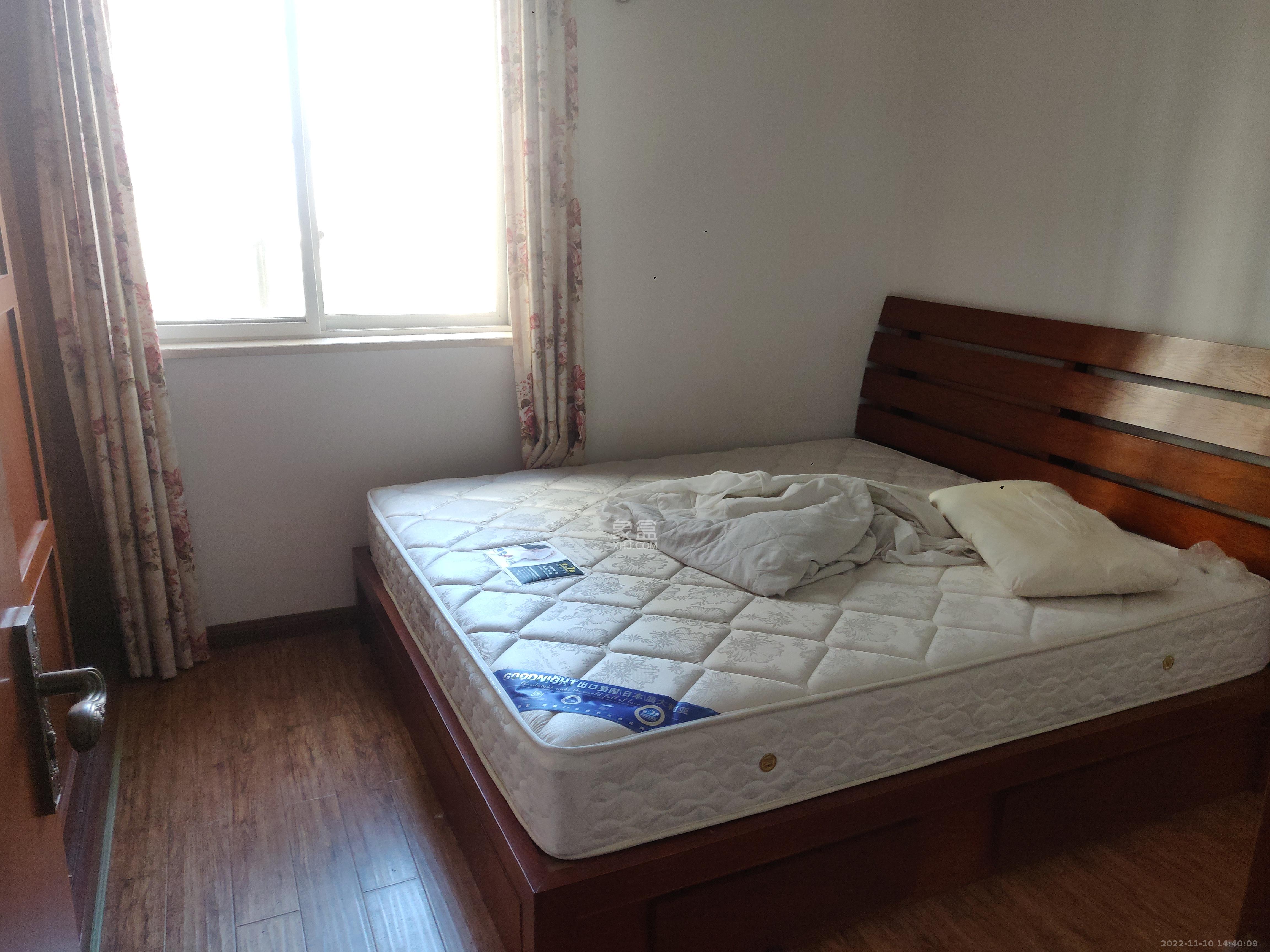 錦璨家園  3室2廳2衛(wèi)   2200.00元/月室內(nèi)圖