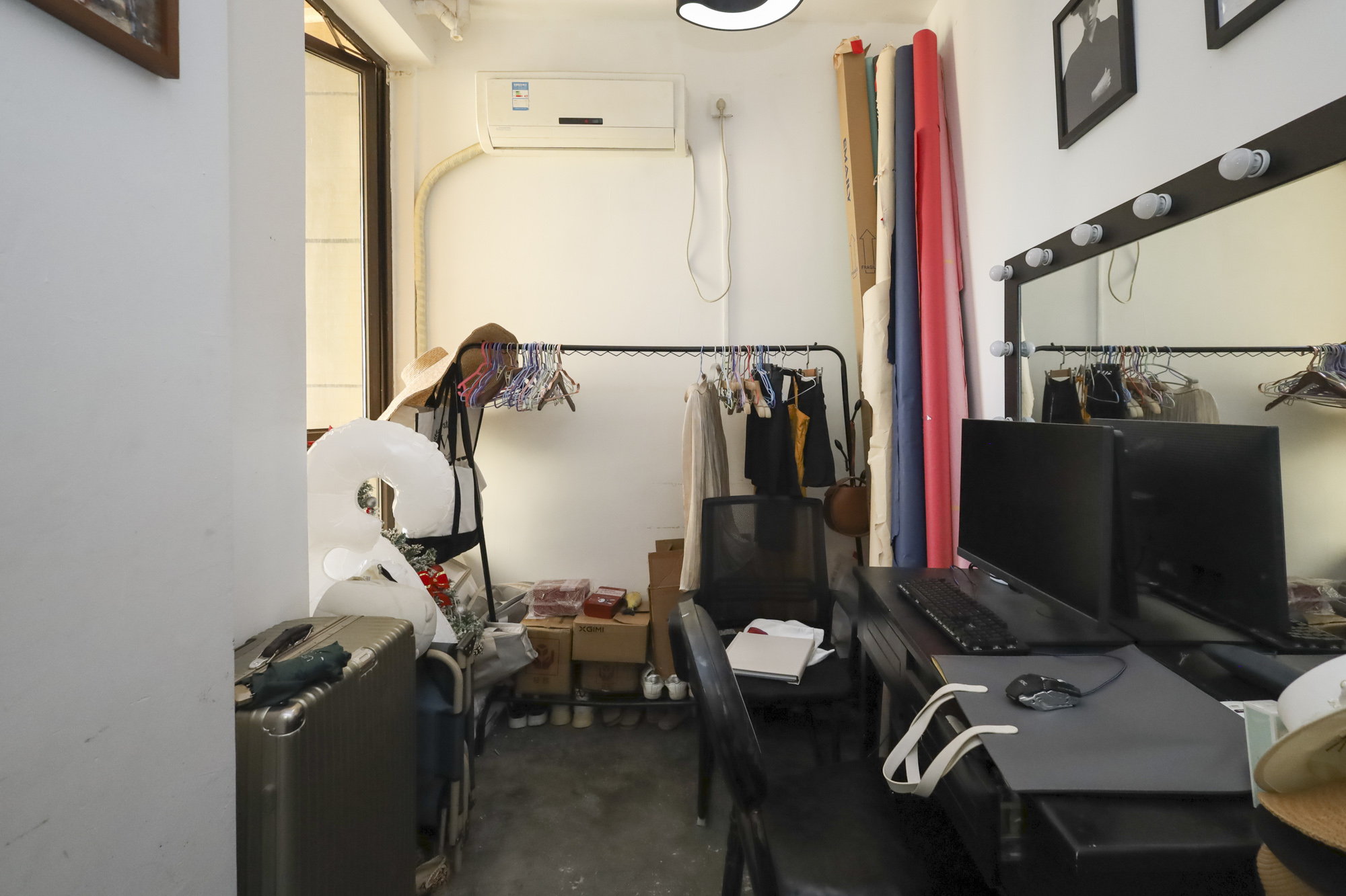 保利西海岸A区 4室2厅2卫 246.0万 保利西海岸A区 4室2厅2卫 246.0万阳台