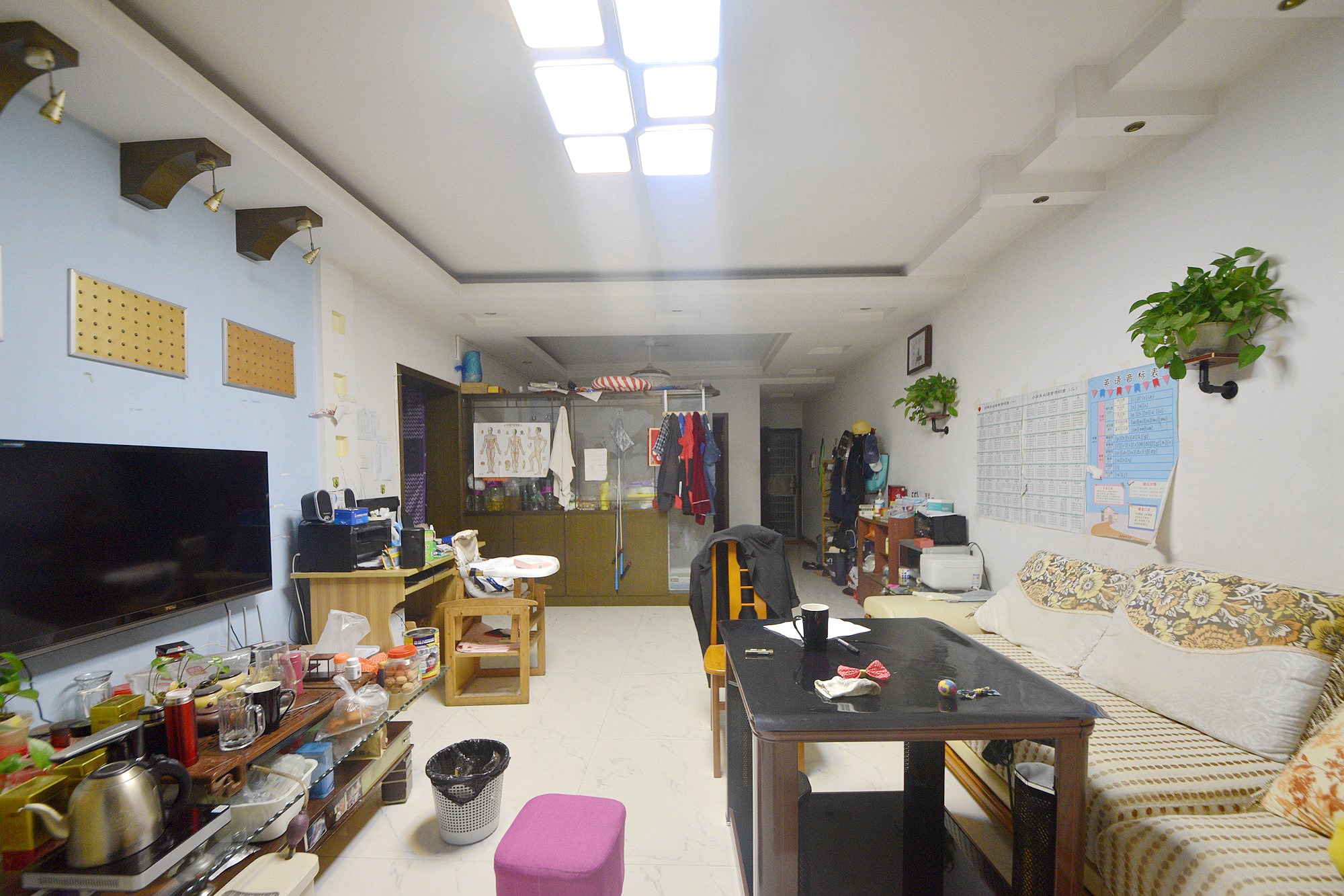 中江锦城  2室2厅1卫   58.80万客厅