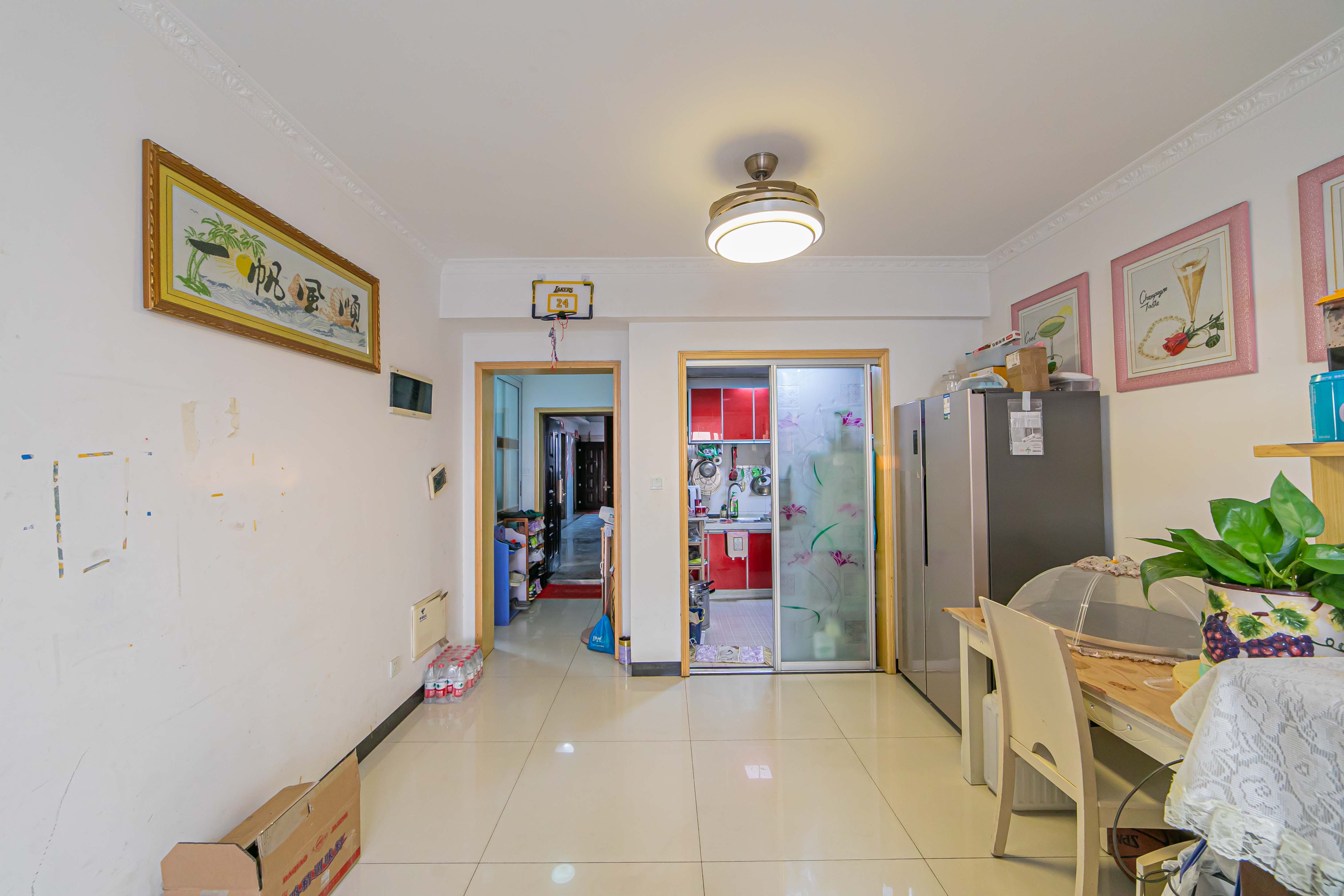 松雅湖金岸 2室2厅1卫 71.80万 松雅湖金岸 2室2厅1卫 71.80万客厅