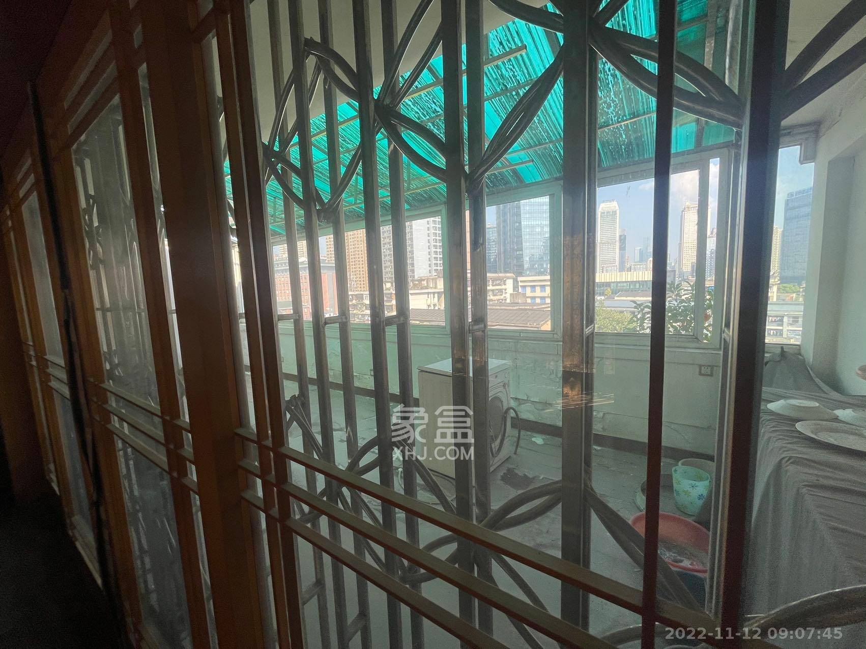 水月林公寓（建行宿舍）  4室2厅1卫    4000.0元/月室内图