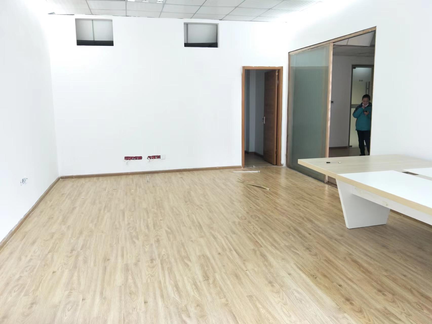 金融101大厦（会展城101大厦）  1室1厅1卫   8500.00元/月室内图