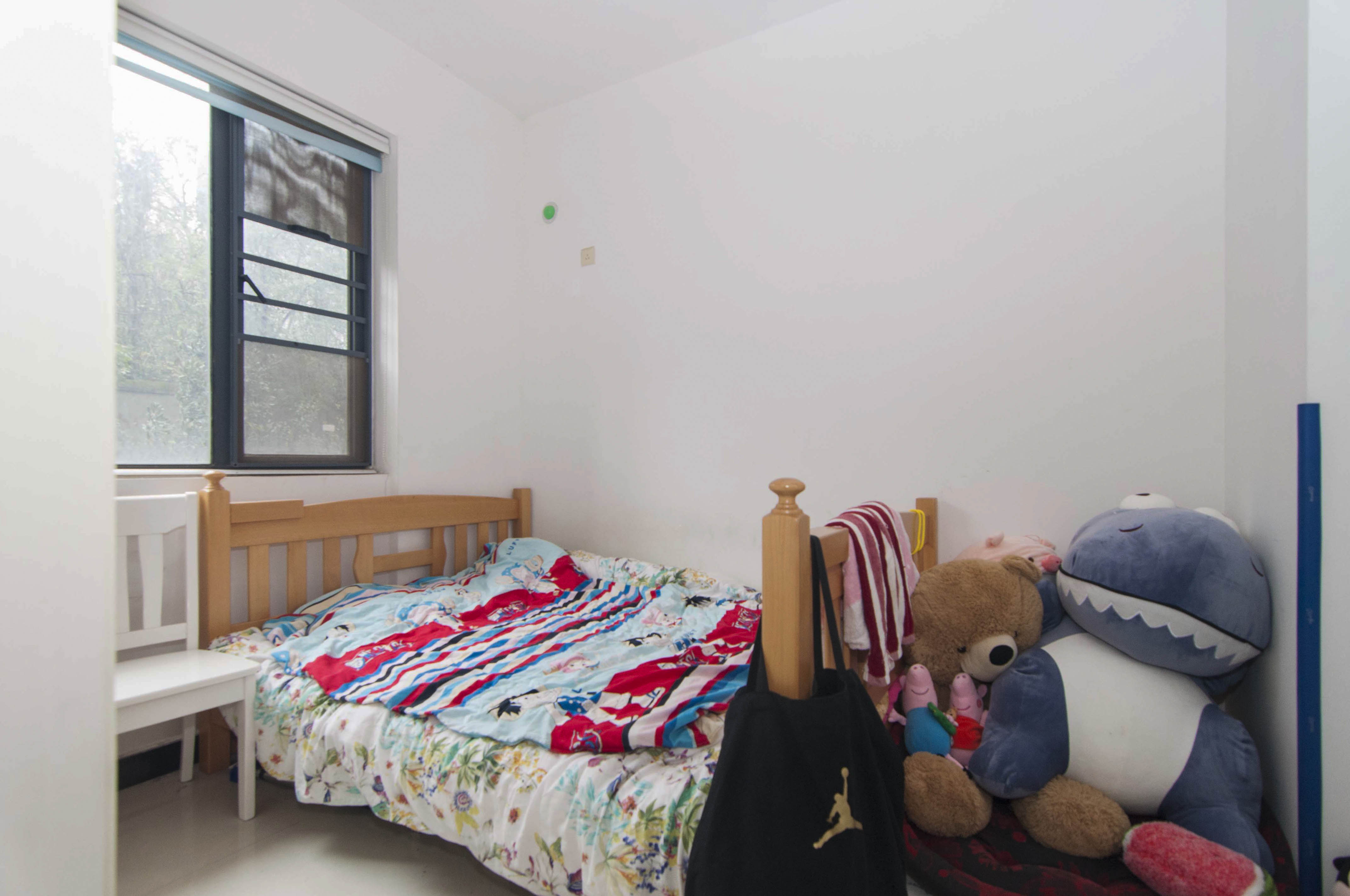 乾城（兴旺乾城）  3室2厅1卫    75.0万卧室