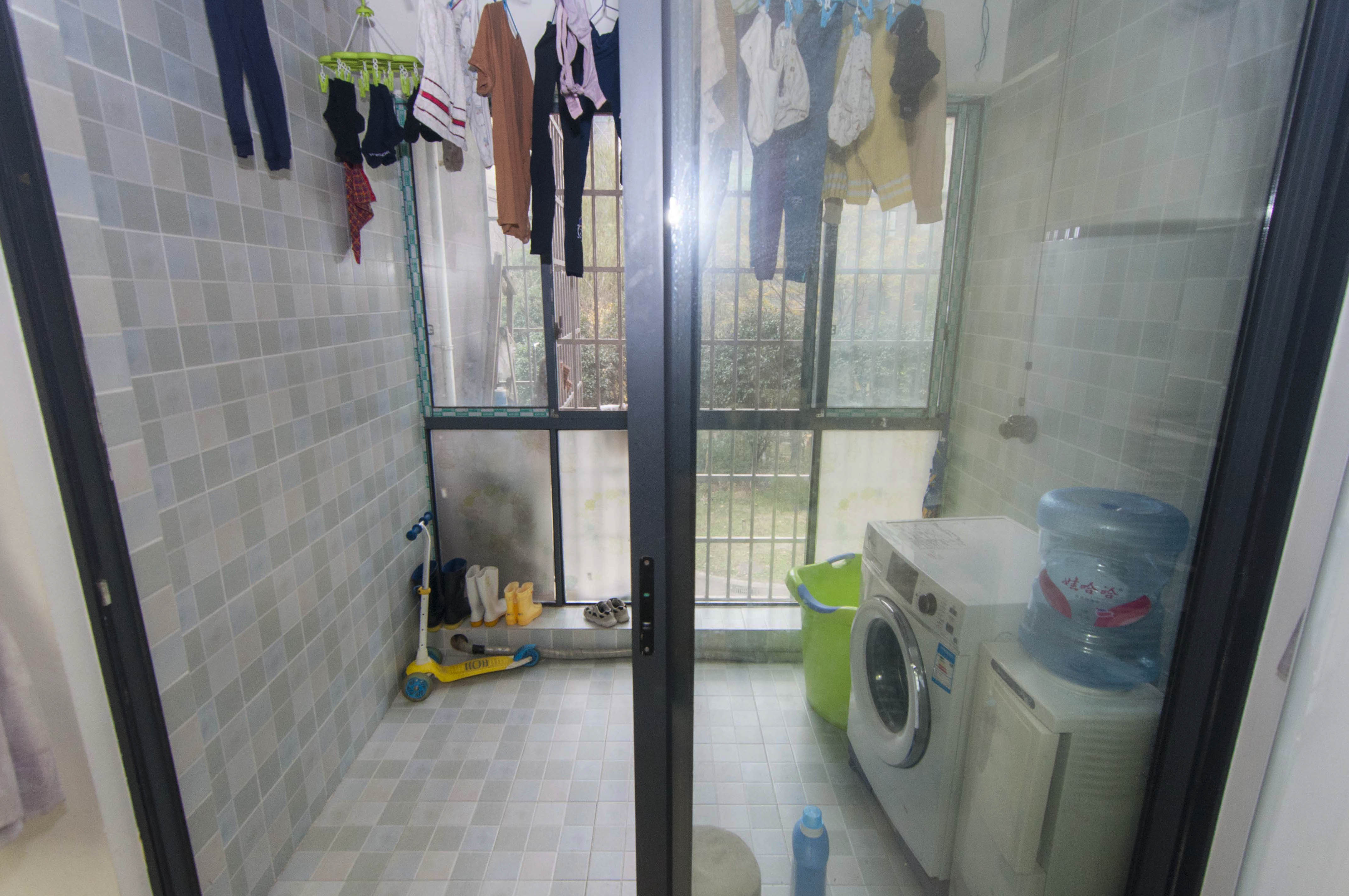 乾城（兴旺乾城）  3室2厅1卫    75.0万阳台