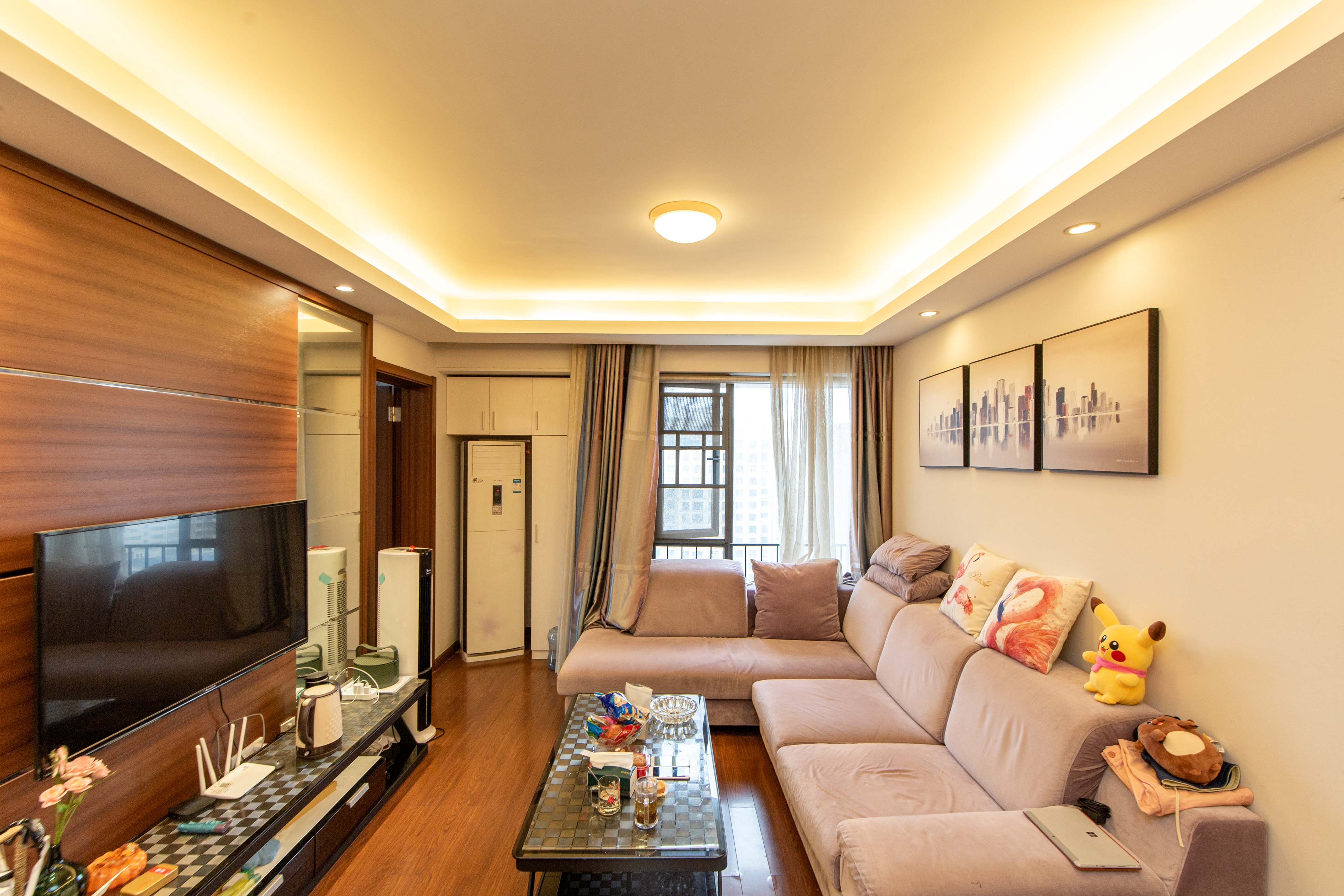 万科金域华府三四期 2室2厅1卫 90.0万 万科金域华府三四期 2室2厅1卫 90.0万客厅