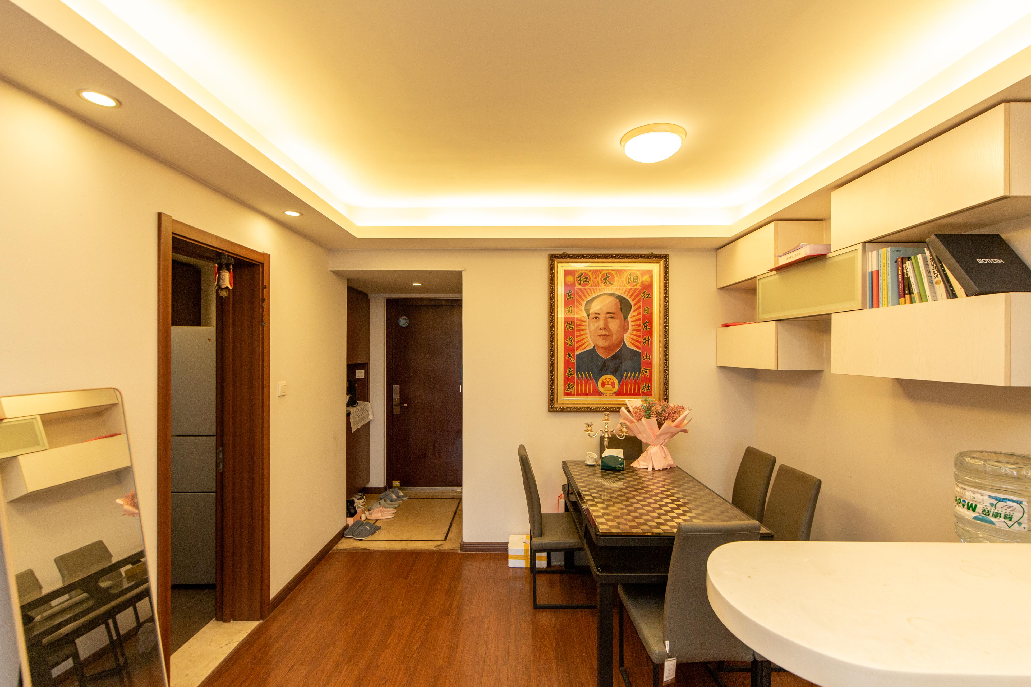 万科金域华府三四期 2室2厅1卫 90.0万 万科金域华府三四期 2室2厅1卫 90.0万客厅