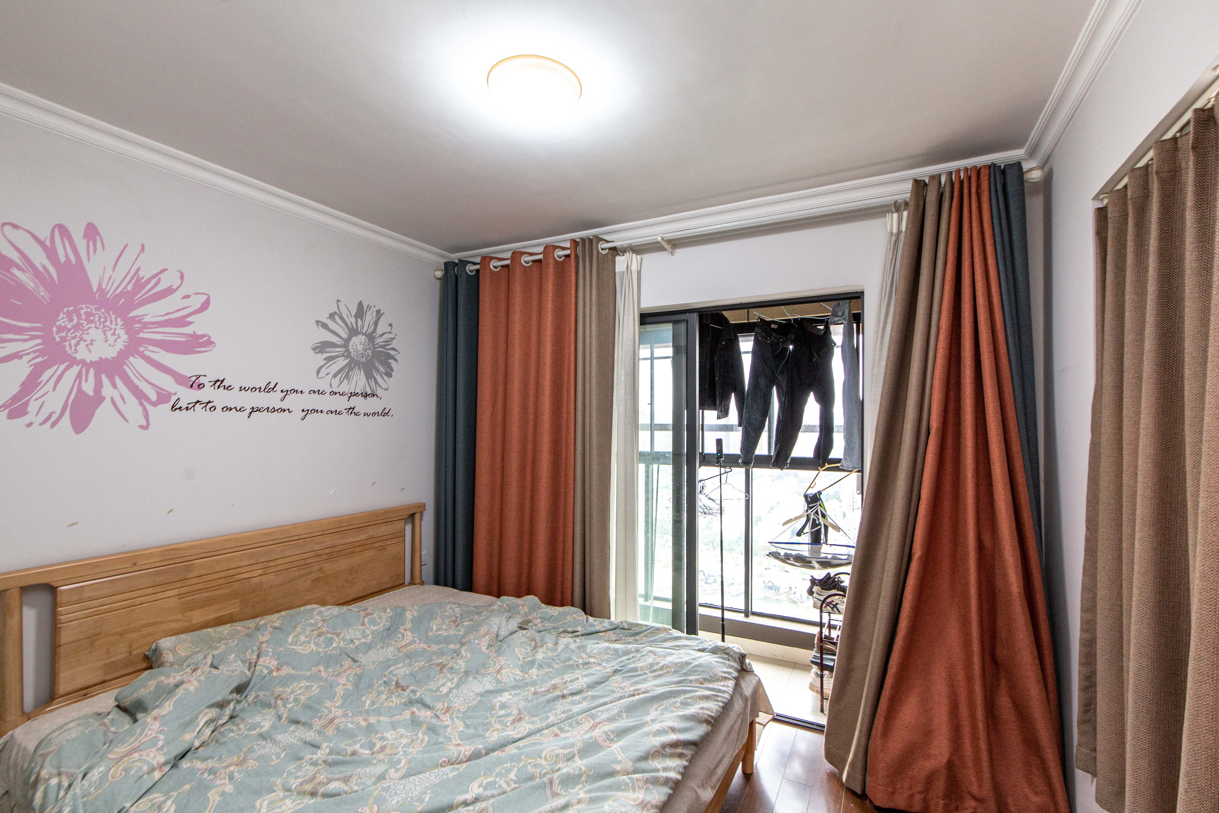 万科金域华府三四期 2室2厅1卫 90.0万 万科金域华府三四期 2室2厅1卫 90.0万卧室