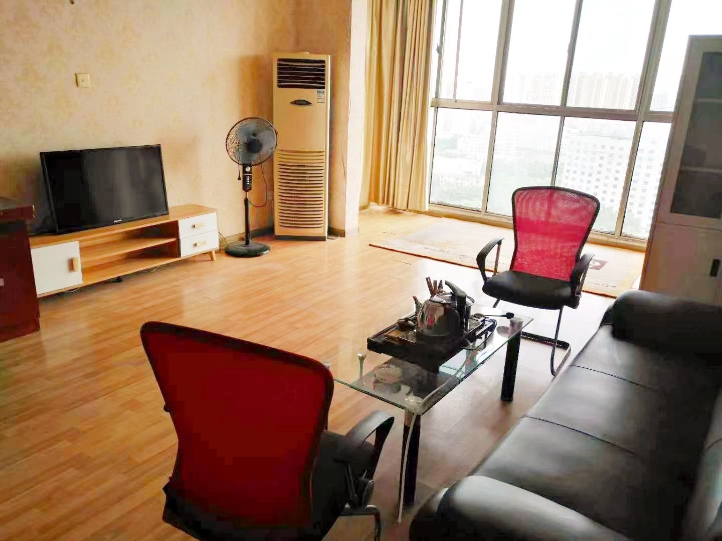 香草园二期春晓  4室2厅1卫    57.0万 香草园二期春晓  4室2厅1卫    57.0万