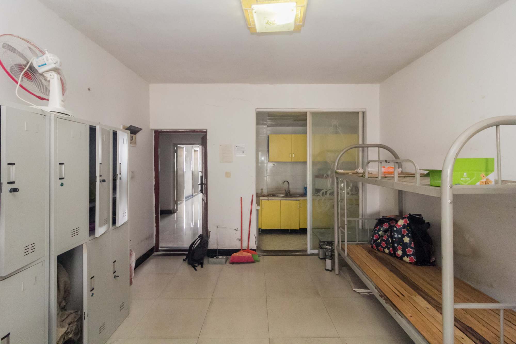 时代星城  2室2厅1卫    45.0万客厅