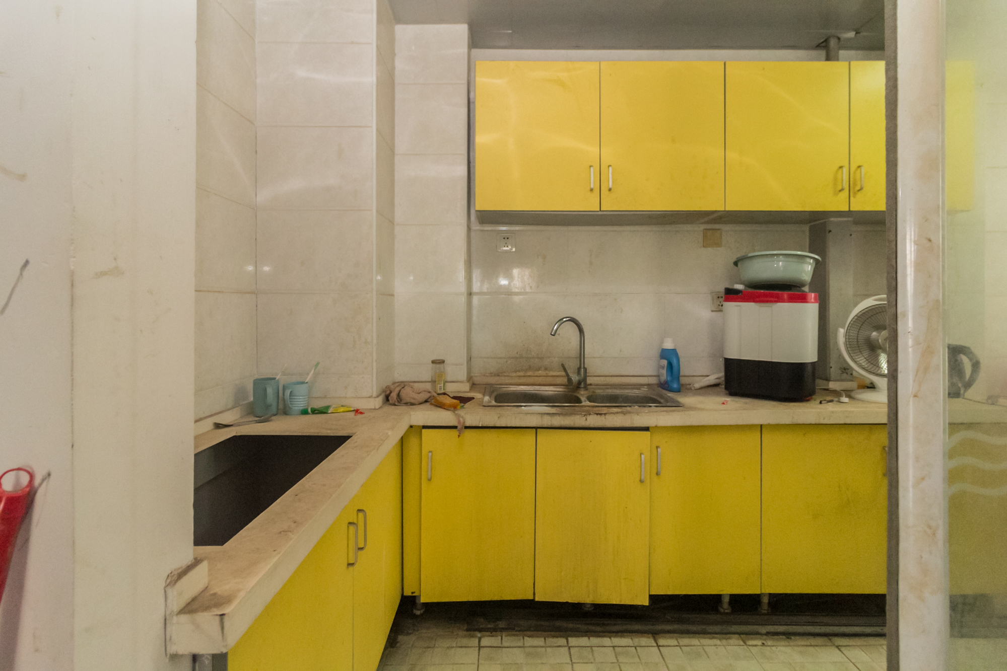 时代星城  2室2厅1卫    45.0万厨房