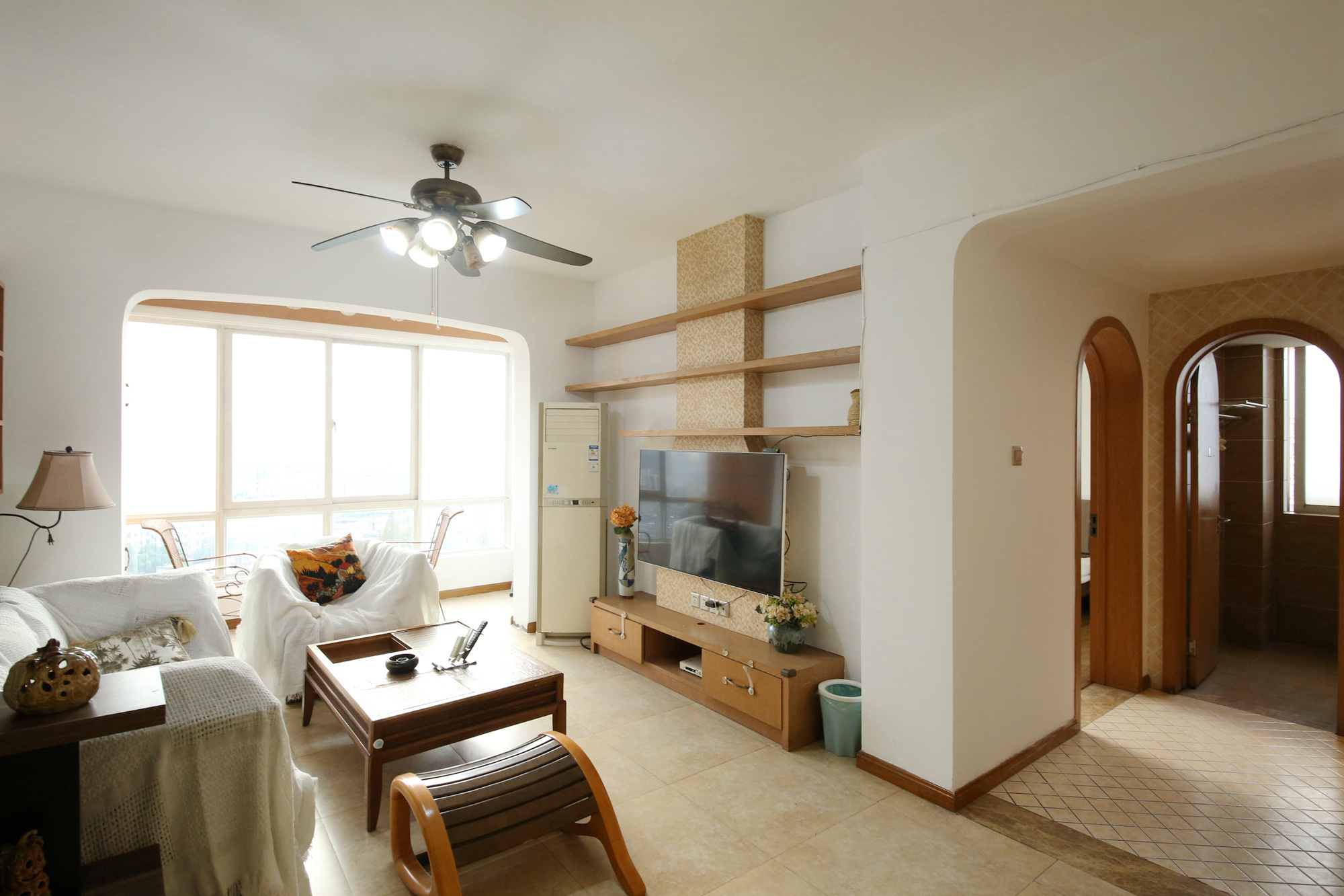 东门壹号家园  2室2厅1卫    85.0万客厅