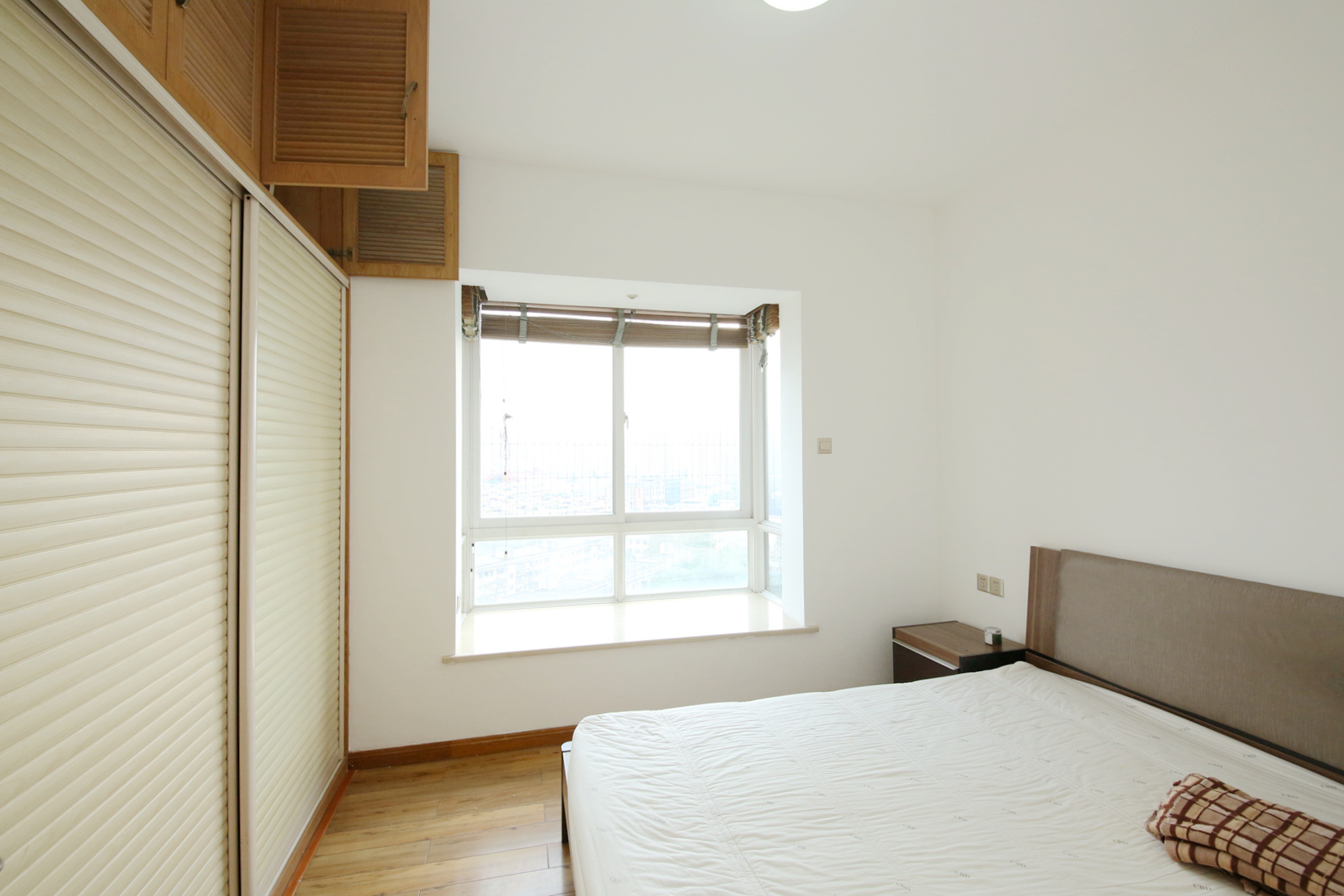 东门壹号家园  2室2厅1卫    85.0万卧室