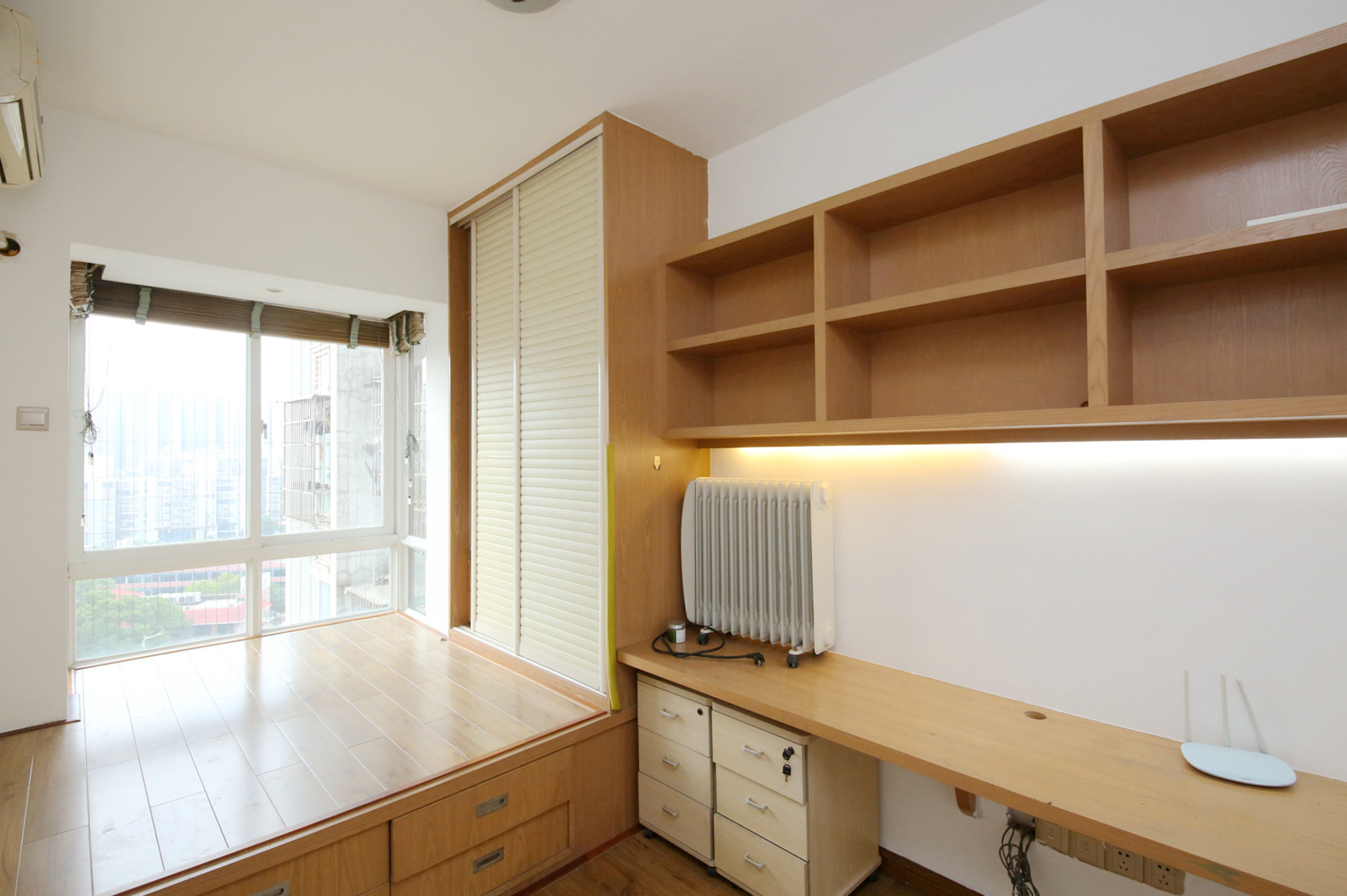 东门壹号家园  2室2厅1卫    85.0万卧室