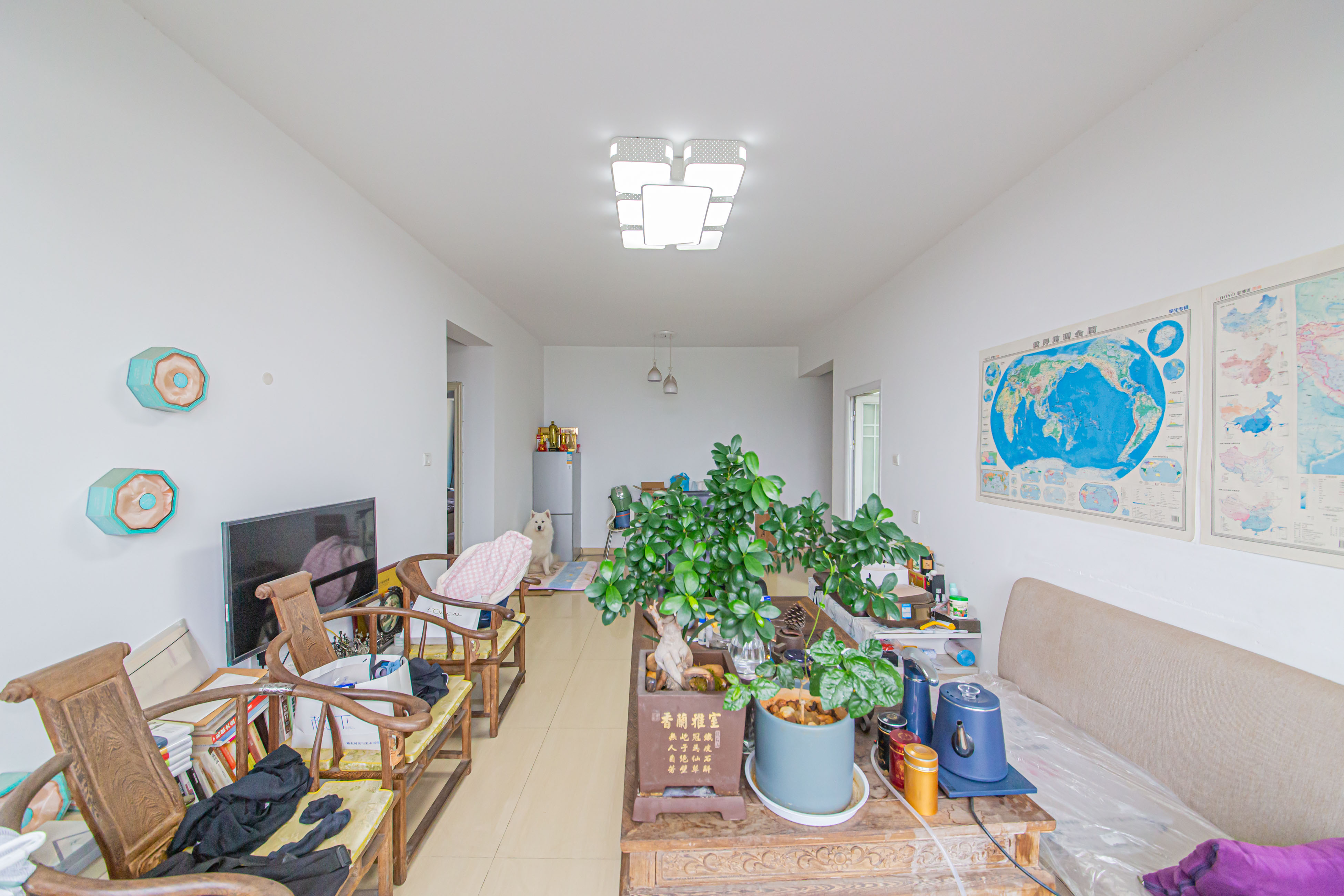 香芙嘉园(广铁湘府嘉园) 2室2厅1卫 65.0万 香芙嘉园(广铁湘府嘉园) 2室2厅1卫 65.0万客厅