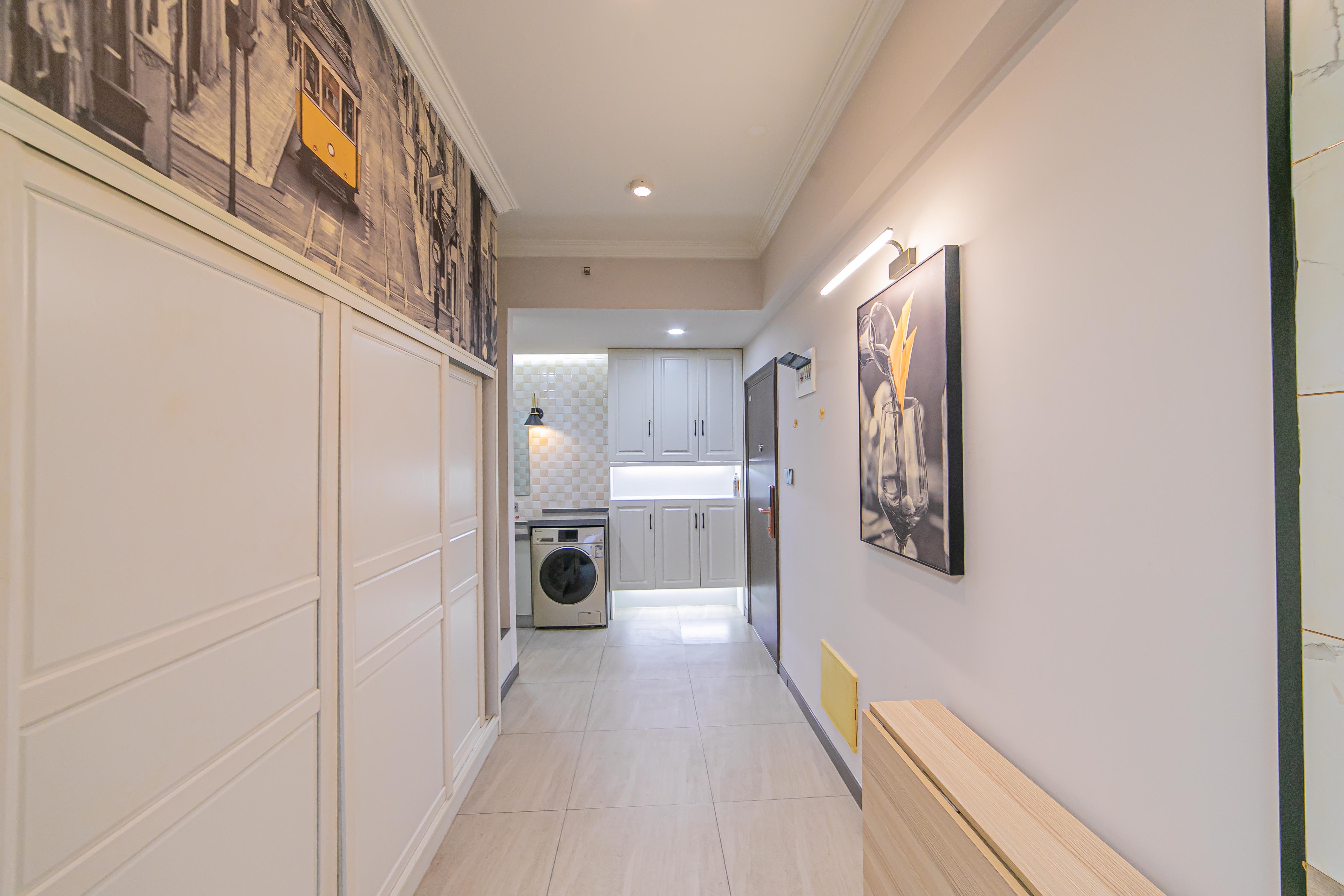 未来漫城 1室1厅1卫 43.80万 未来漫城 1室1厅1卫 43.80万客厅