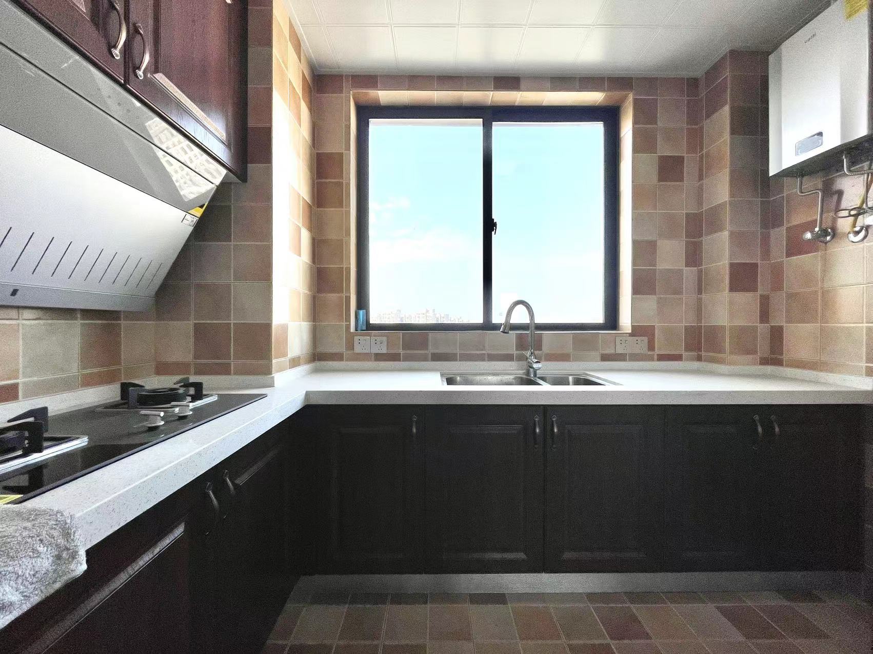 壹品熙园  4室3厅2卫    145.0万 壹品熙园  4室3厅2卫    145.0万室内图