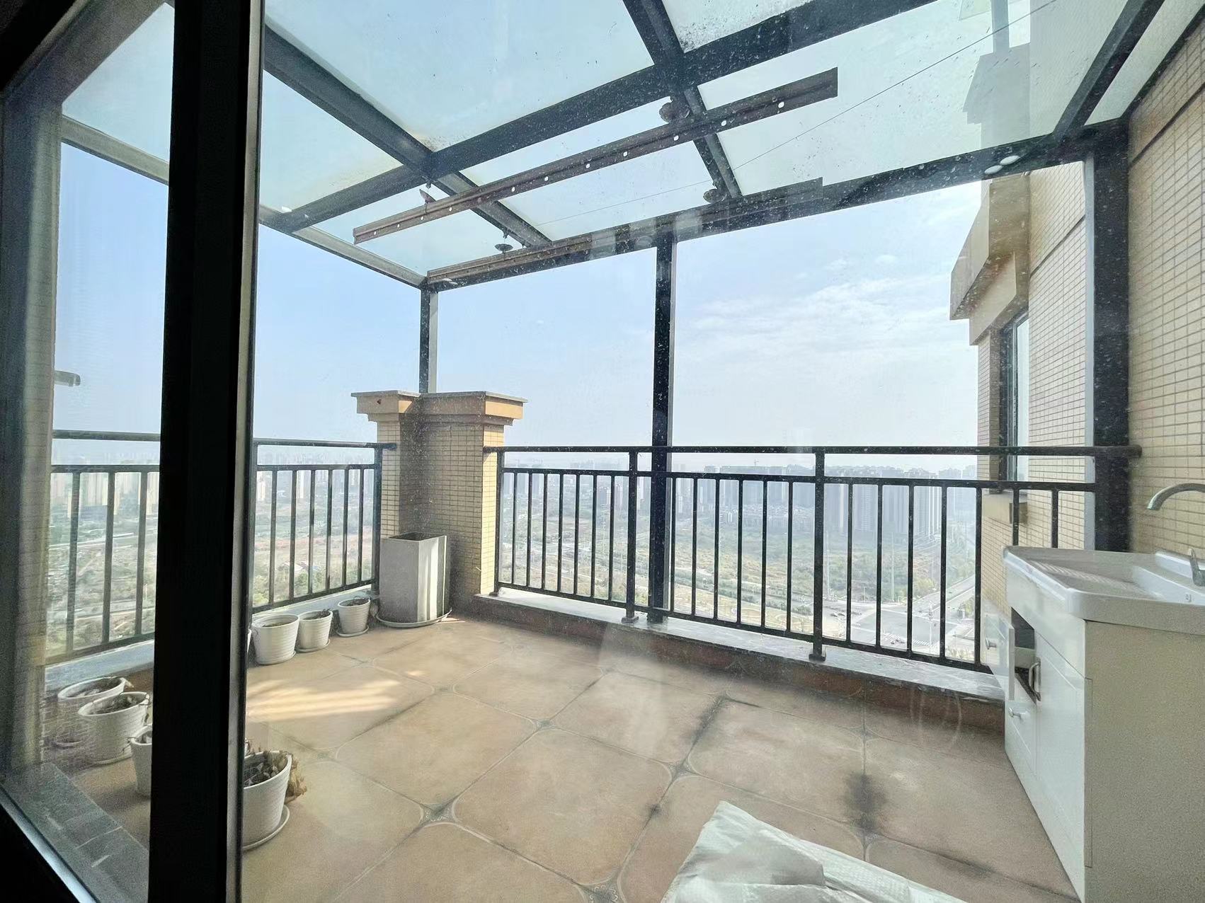 壹品熙园  4室3厅2卫    145.0万 壹品熙园  4室3厅2卫    145.0万室内图